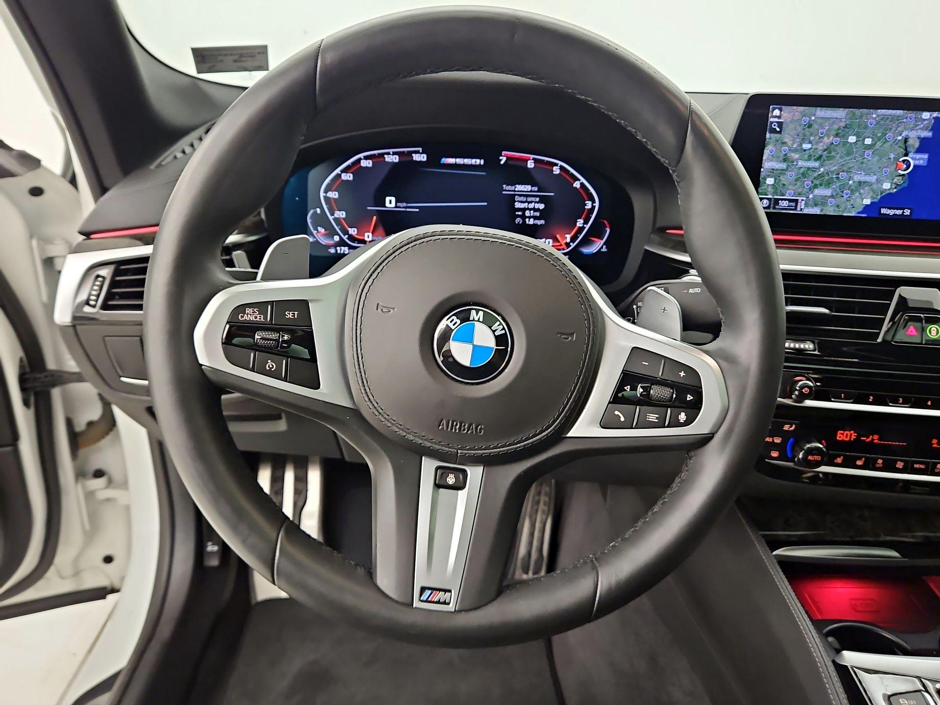 Thumbnail: 2020 BMW 5 Series - 10