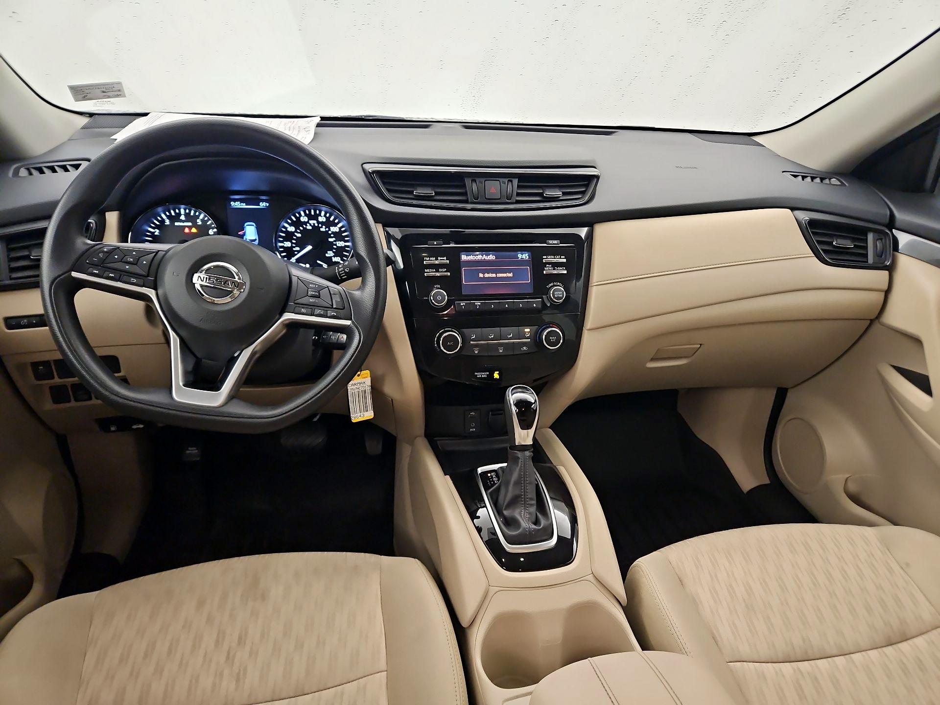 Thumbnail: 2017 Nissan Rogue - 9