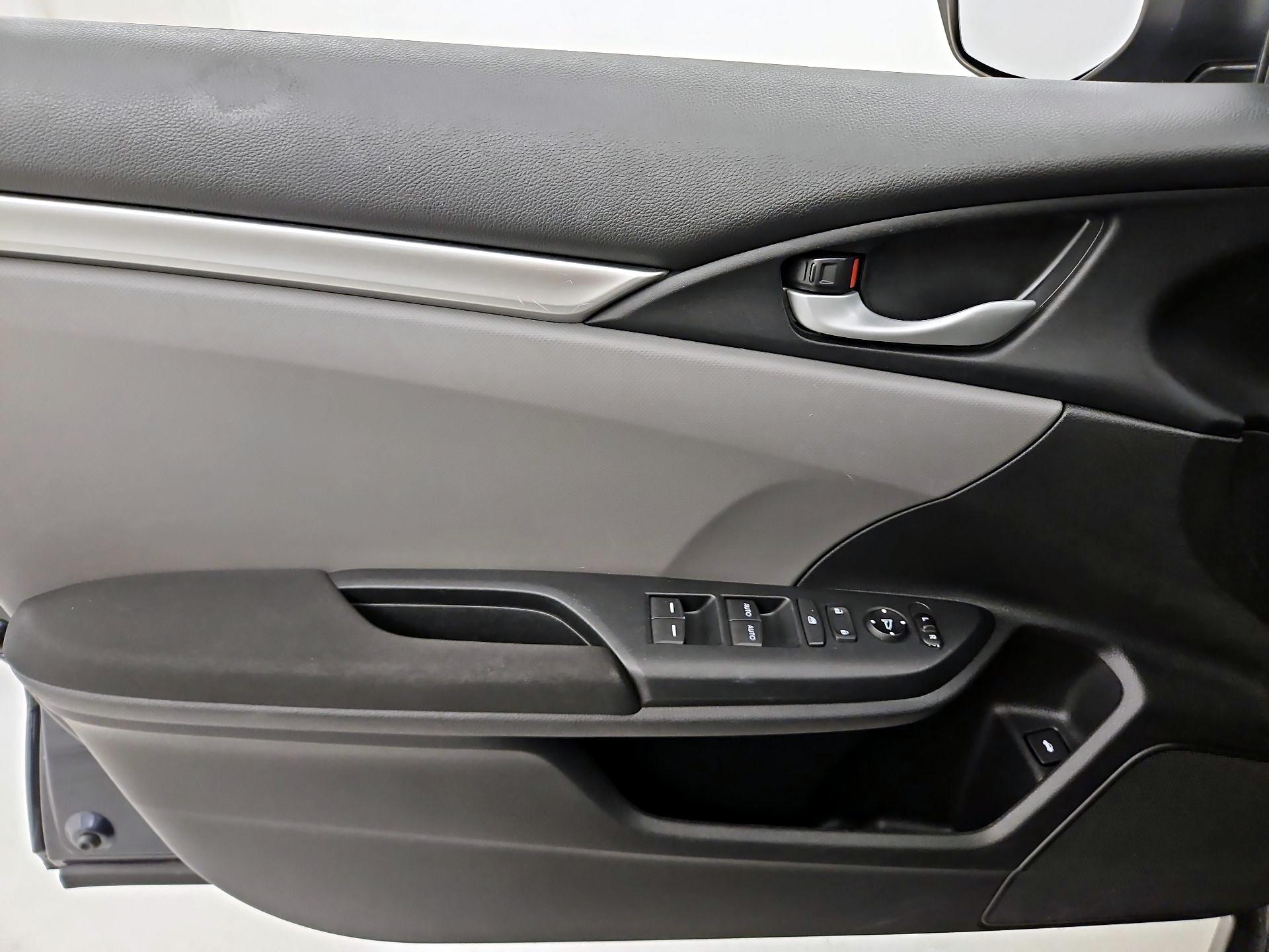 Thumbnail: 2018 Honda Civic - 12