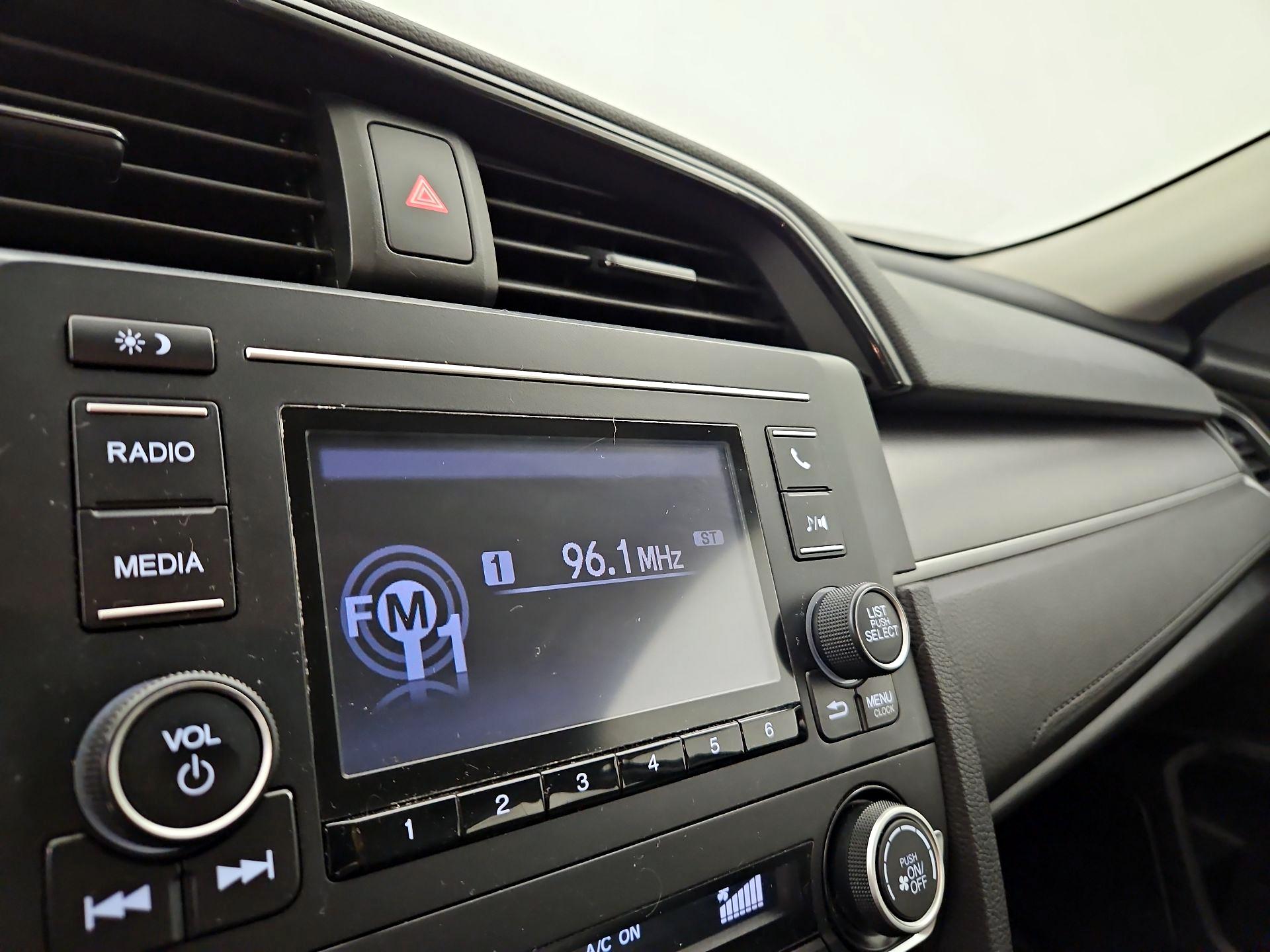 Thumbnail: 2018 Honda Civic - 15