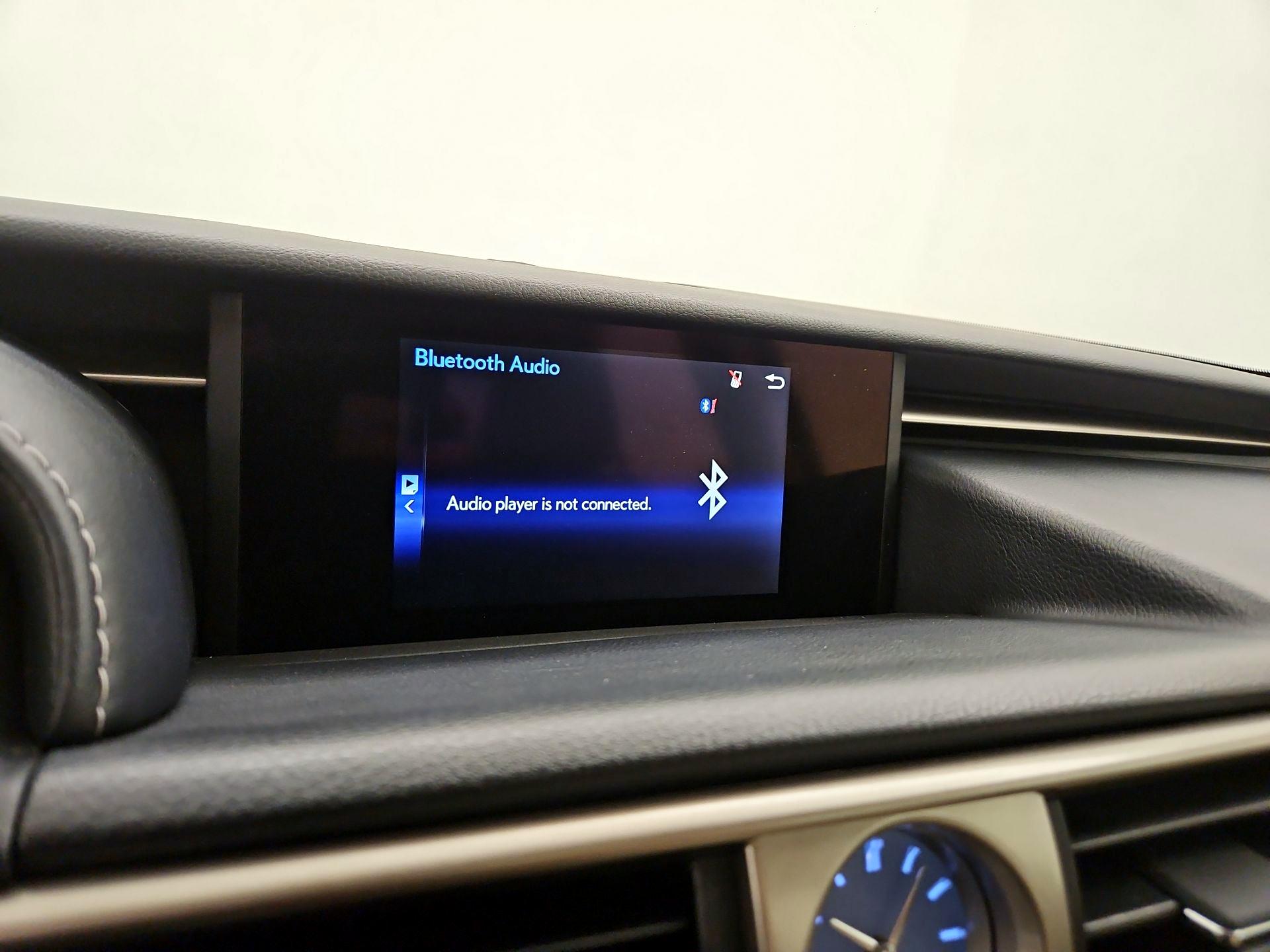 Thumbnail: 2016 Lexus IS - 15