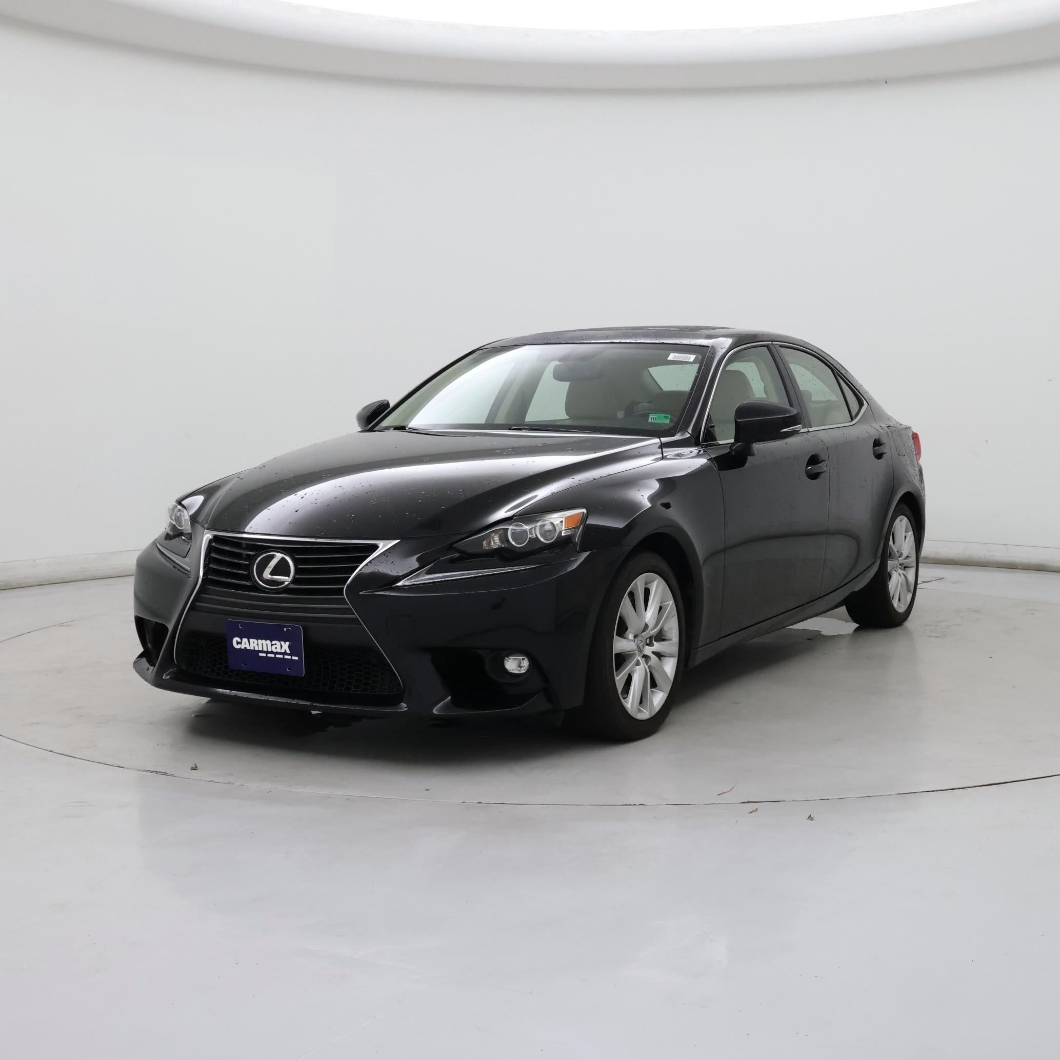 Thumbnail: 2016 Lexus IS - 4