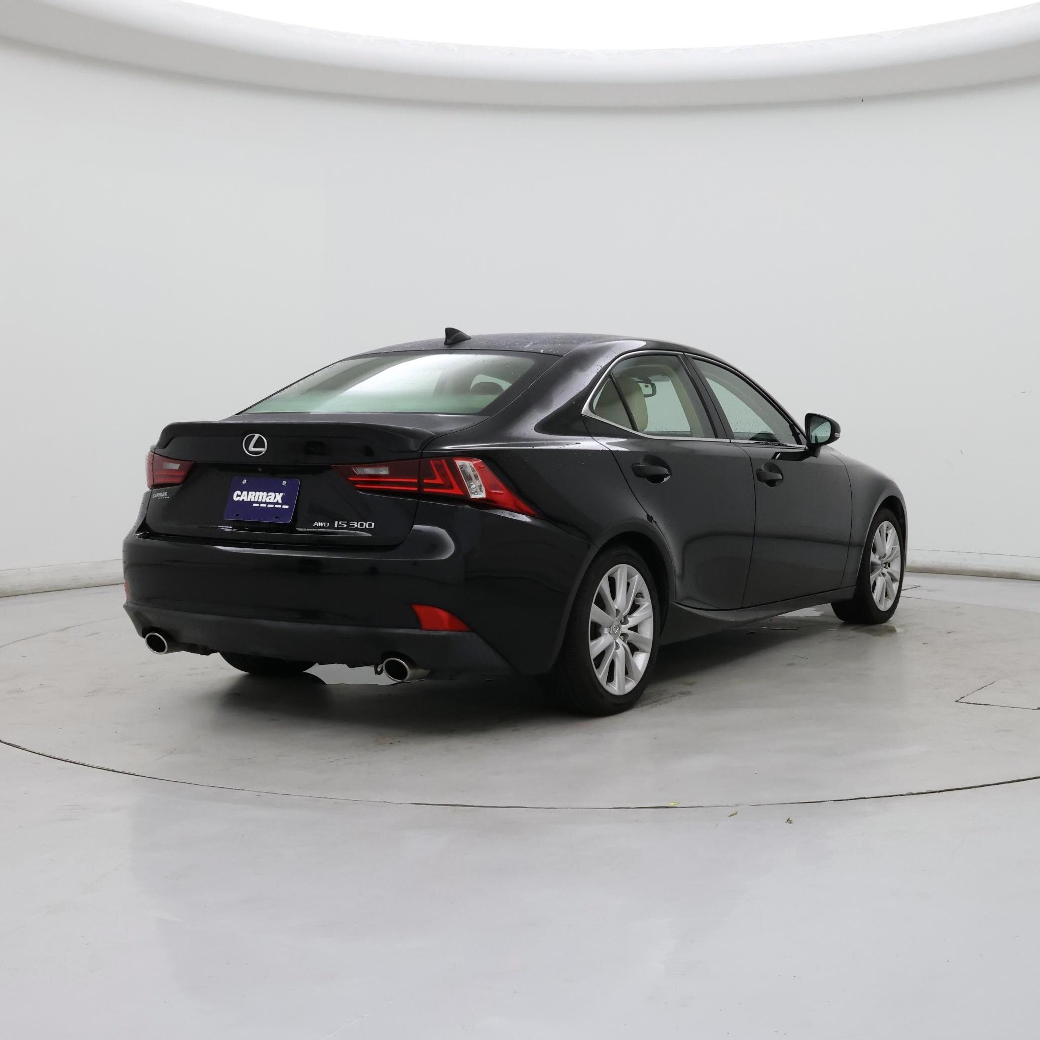 Thumbnail: 2016 Lexus IS - 8