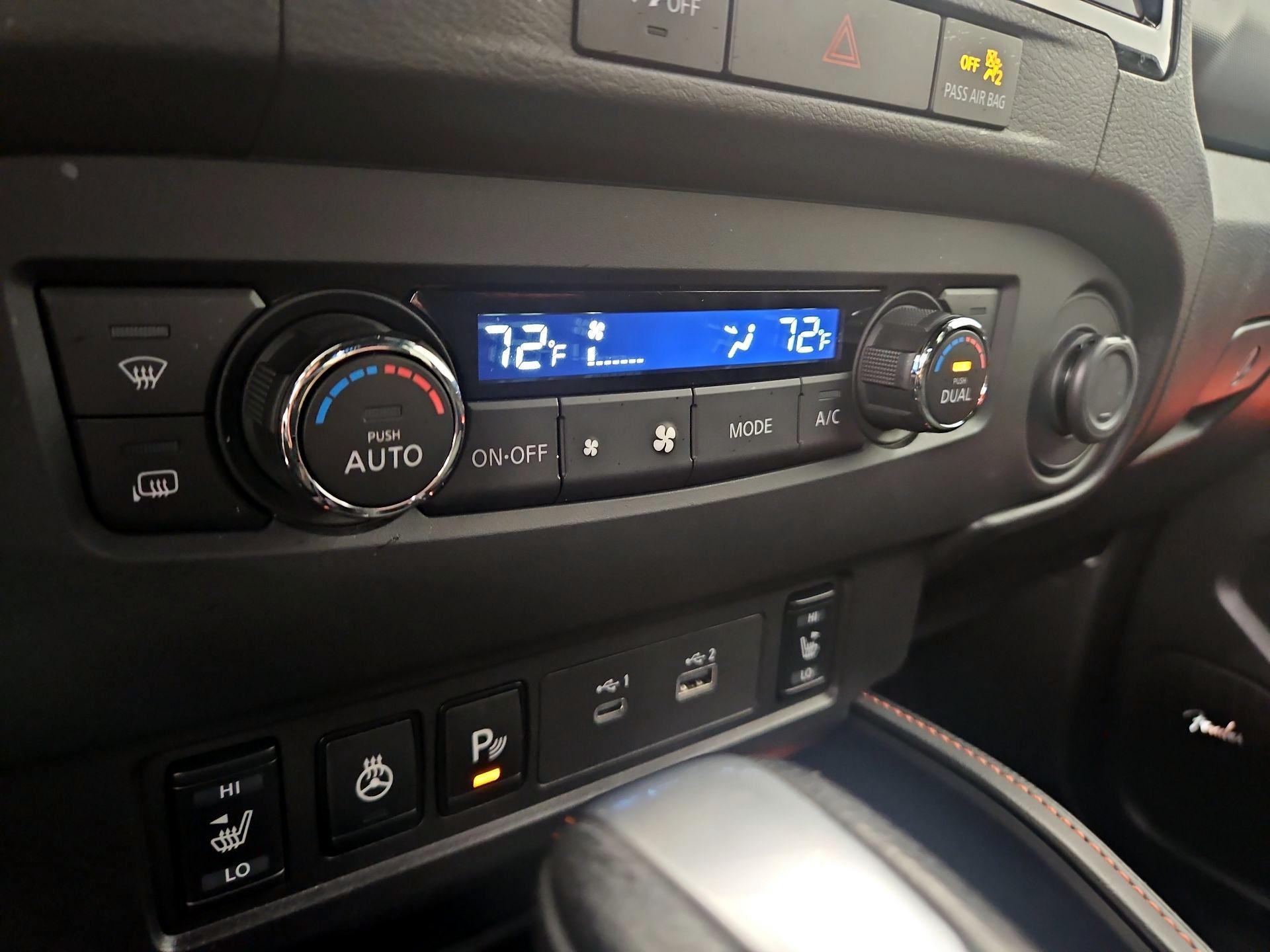 Thumbnail: 2024 Nissan Frontier - 17