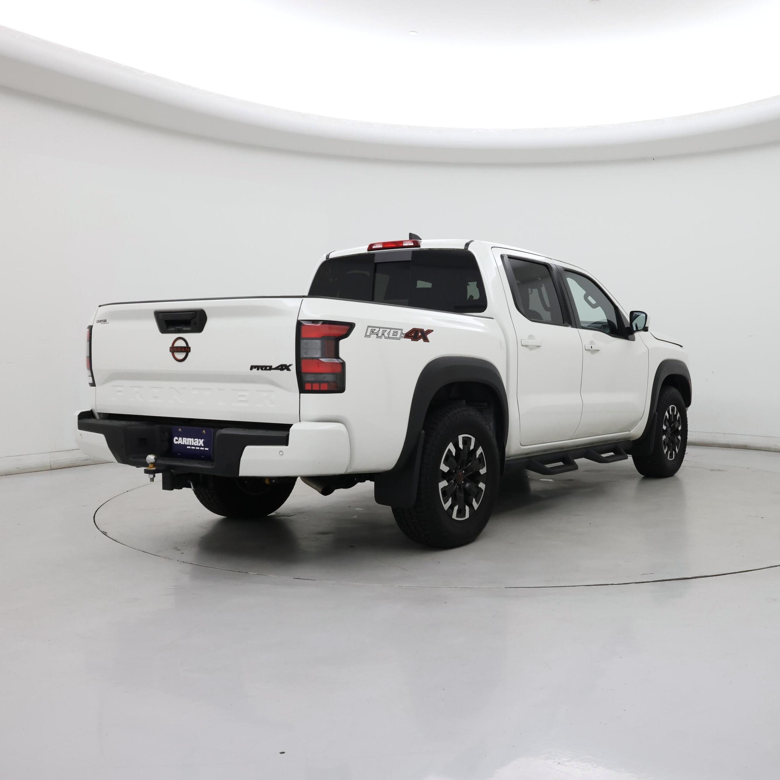Thumbnail: 2024 Nissan Frontier - 8