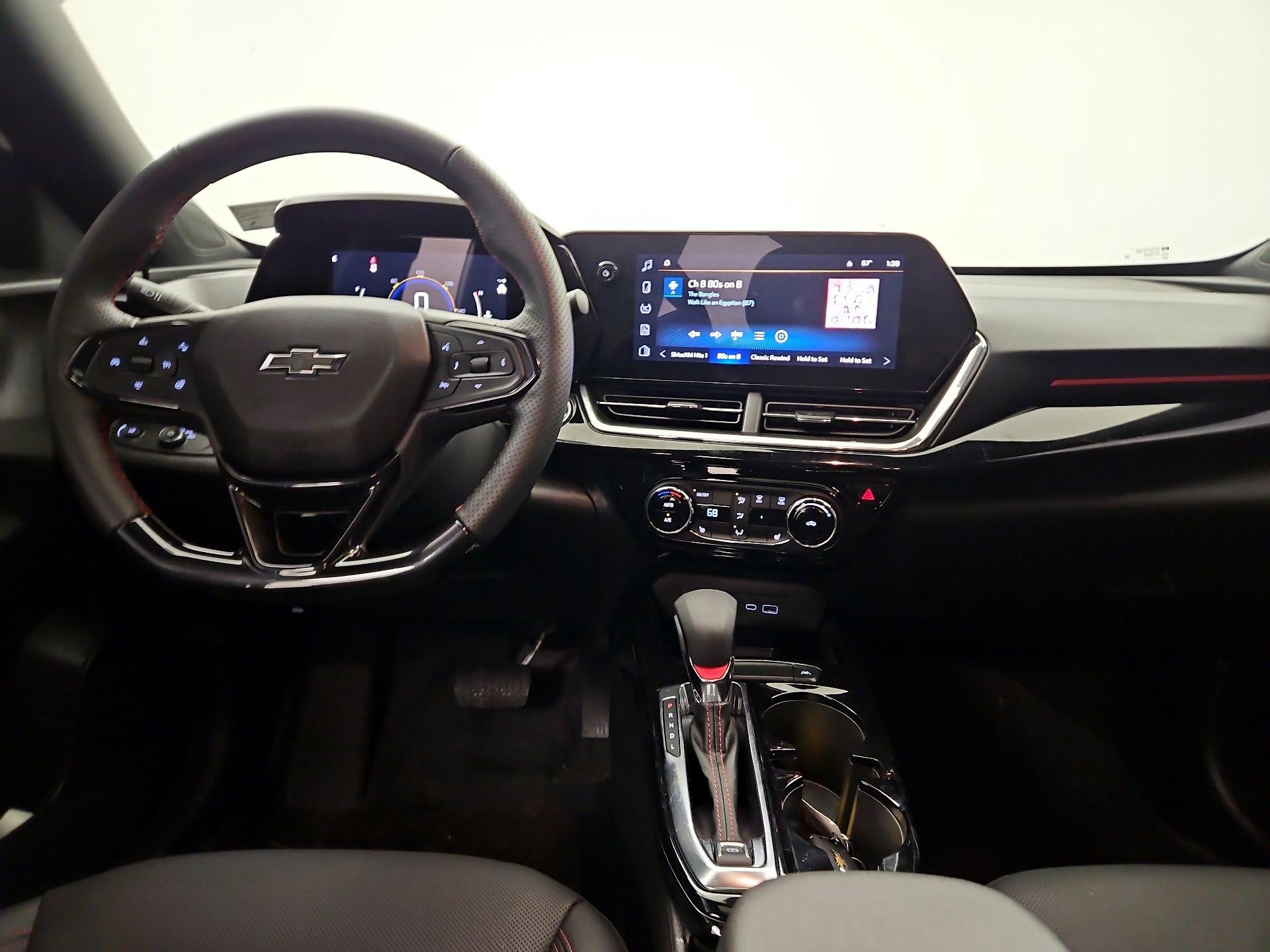 Thumbnail: 2025 Chevrolet Trax - 9