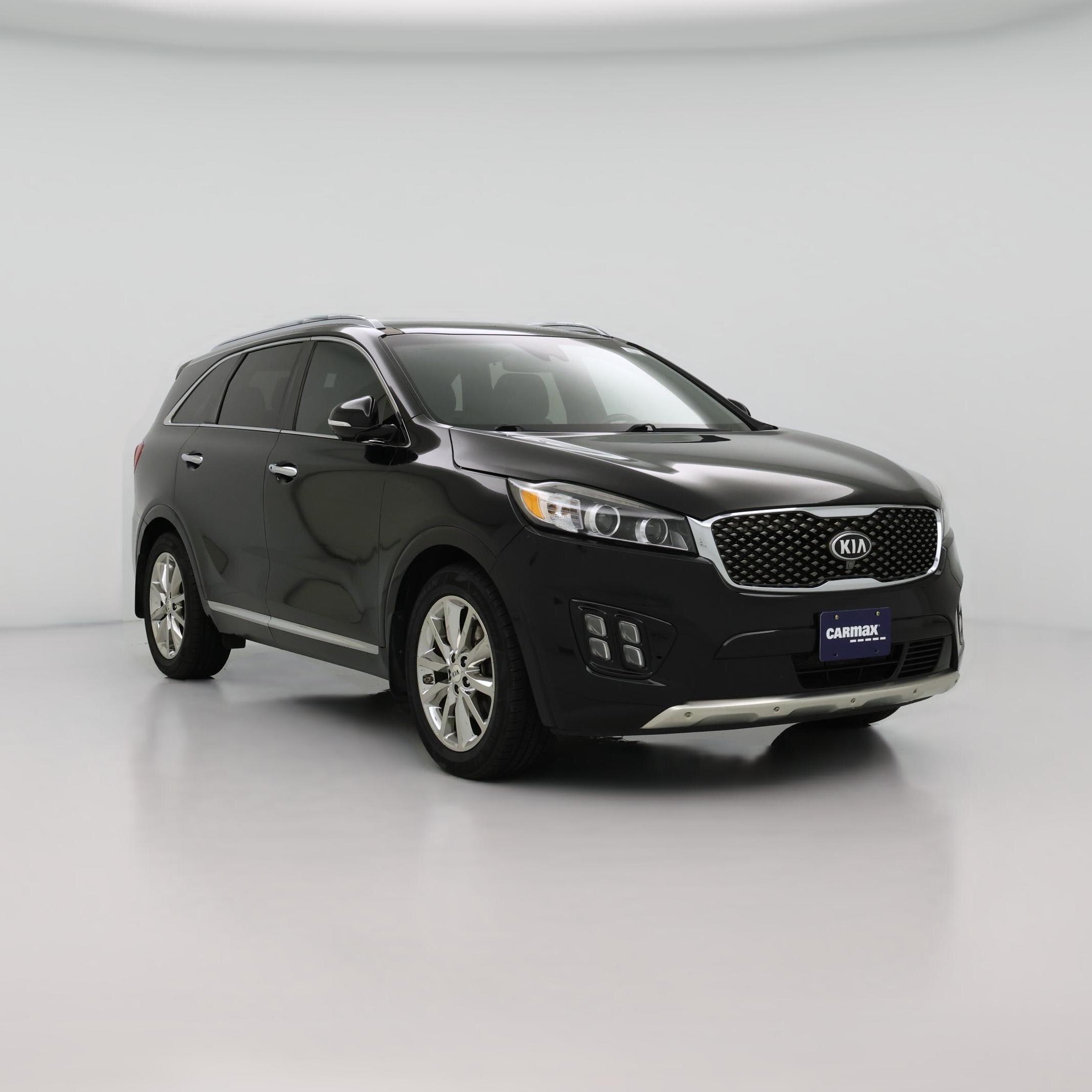 Thumbnail: 2016 Kia Sorento - 1