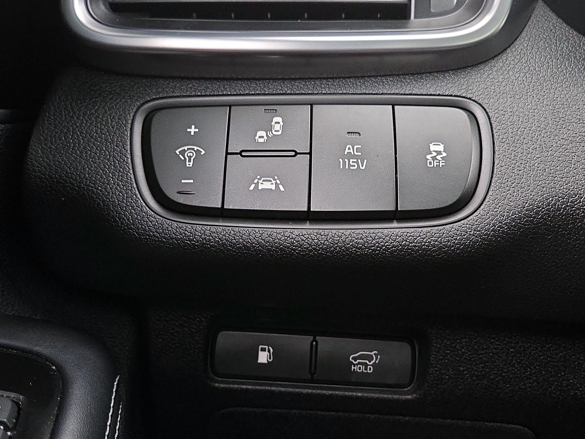 Thumbnail: 2016 Kia Sorento - 13