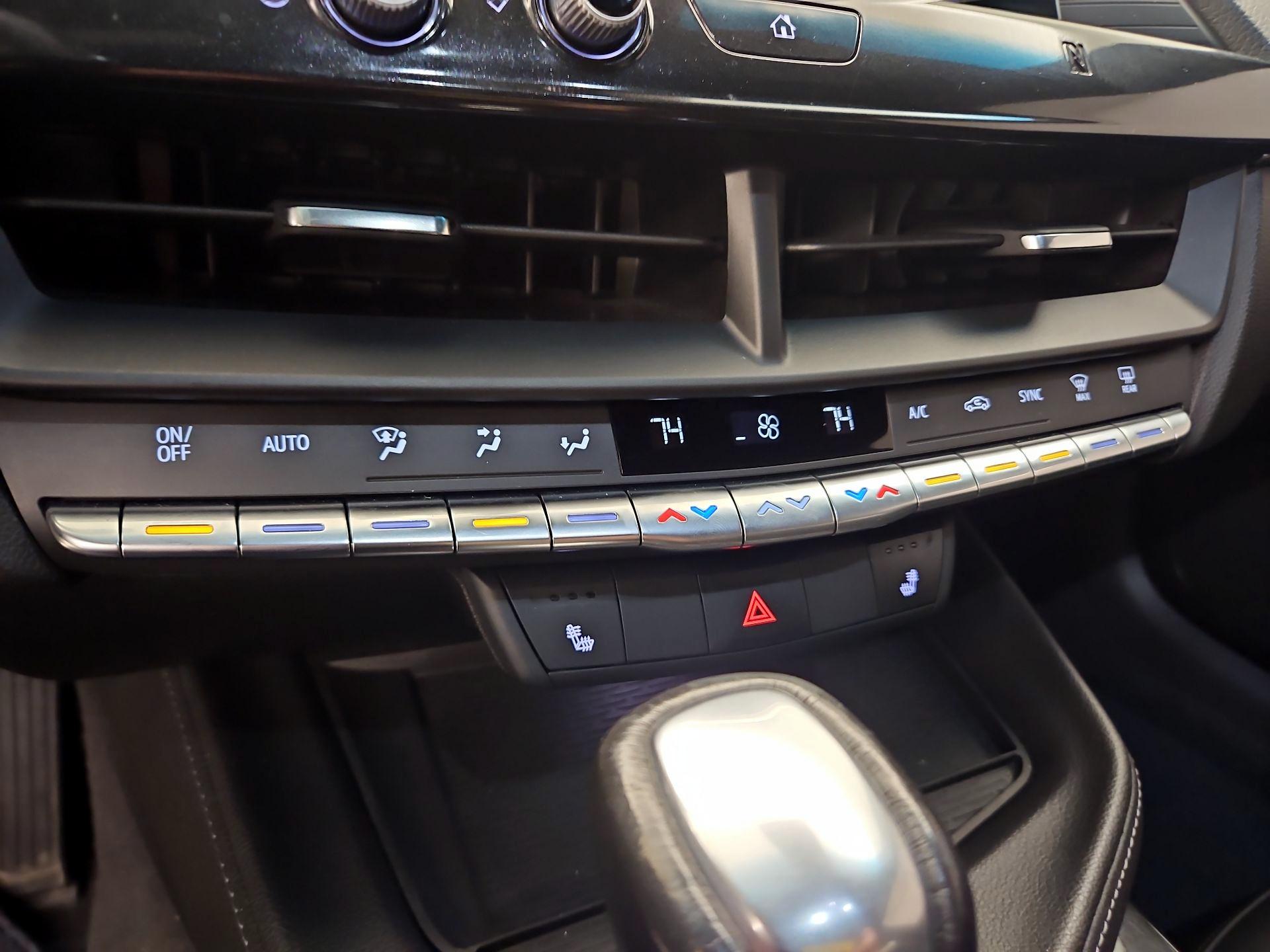 Thumbnail: 2021 Cadillac CT4 - 16