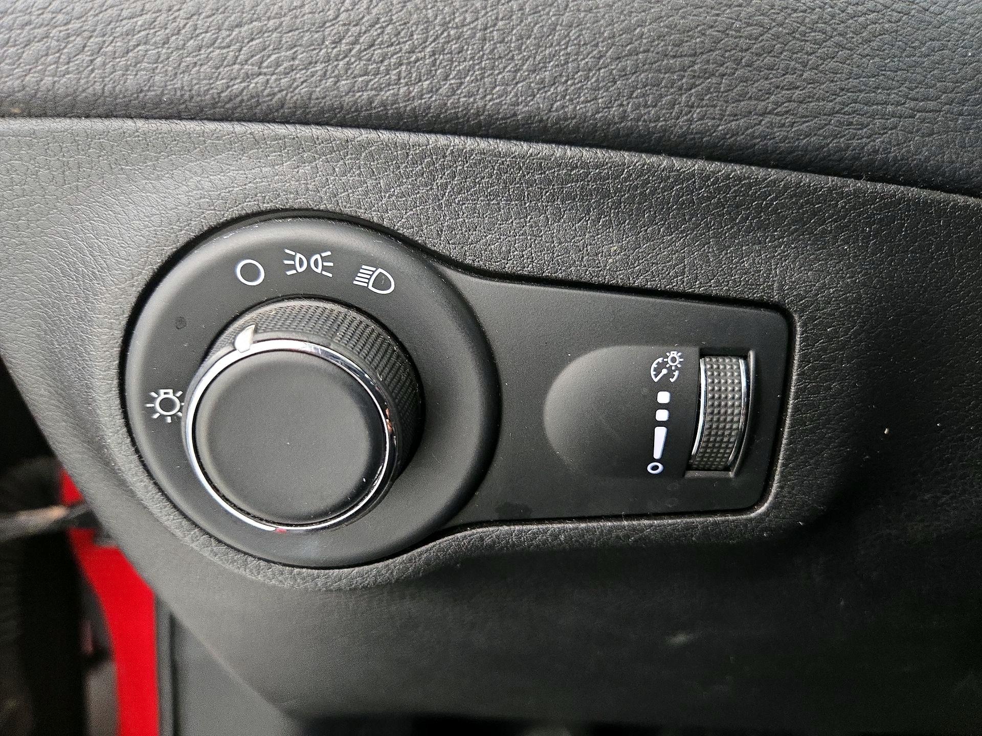 Thumbnail: 2017 Jeep Compass - 13