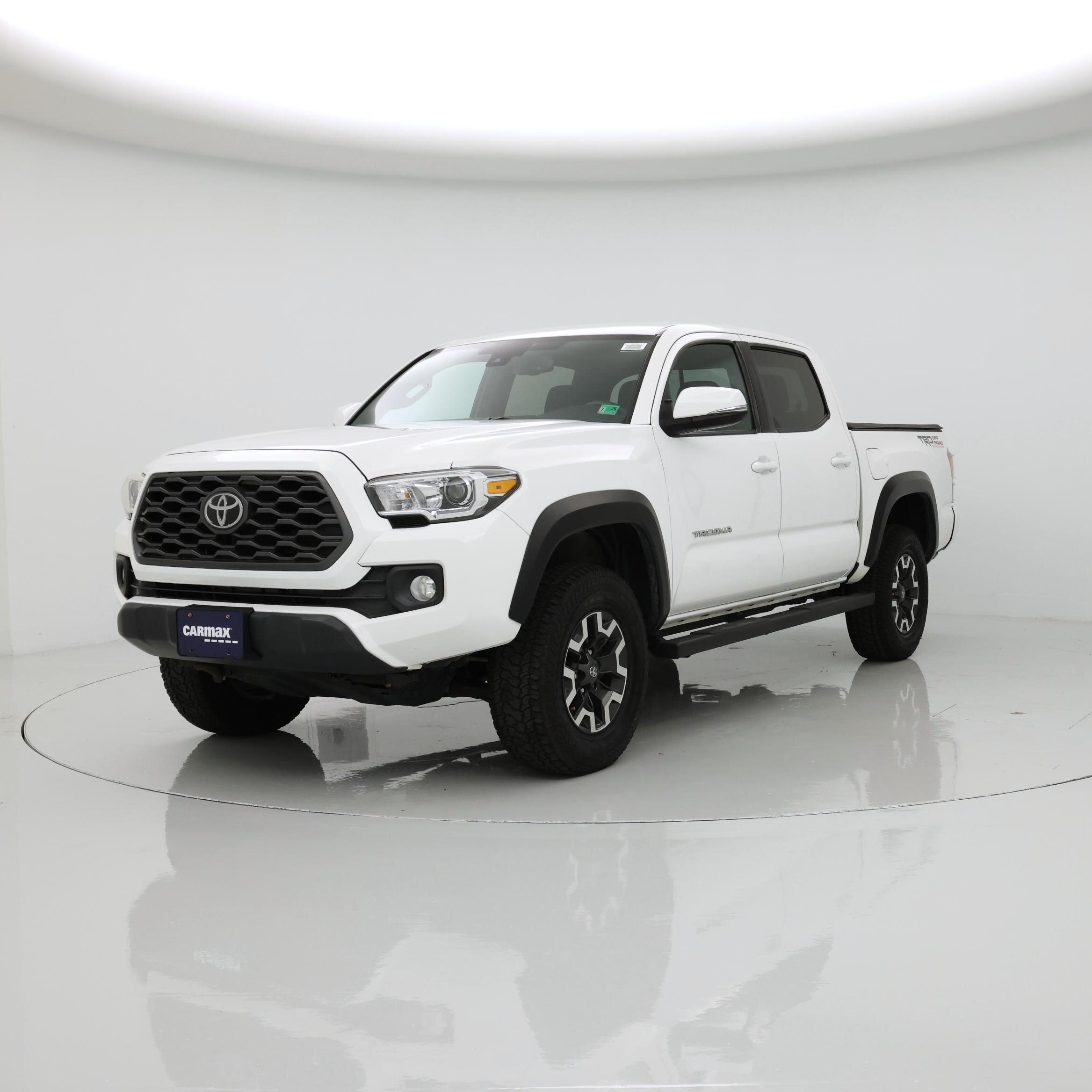 Thumbnail: 2020 Toyota Tacoma - 4