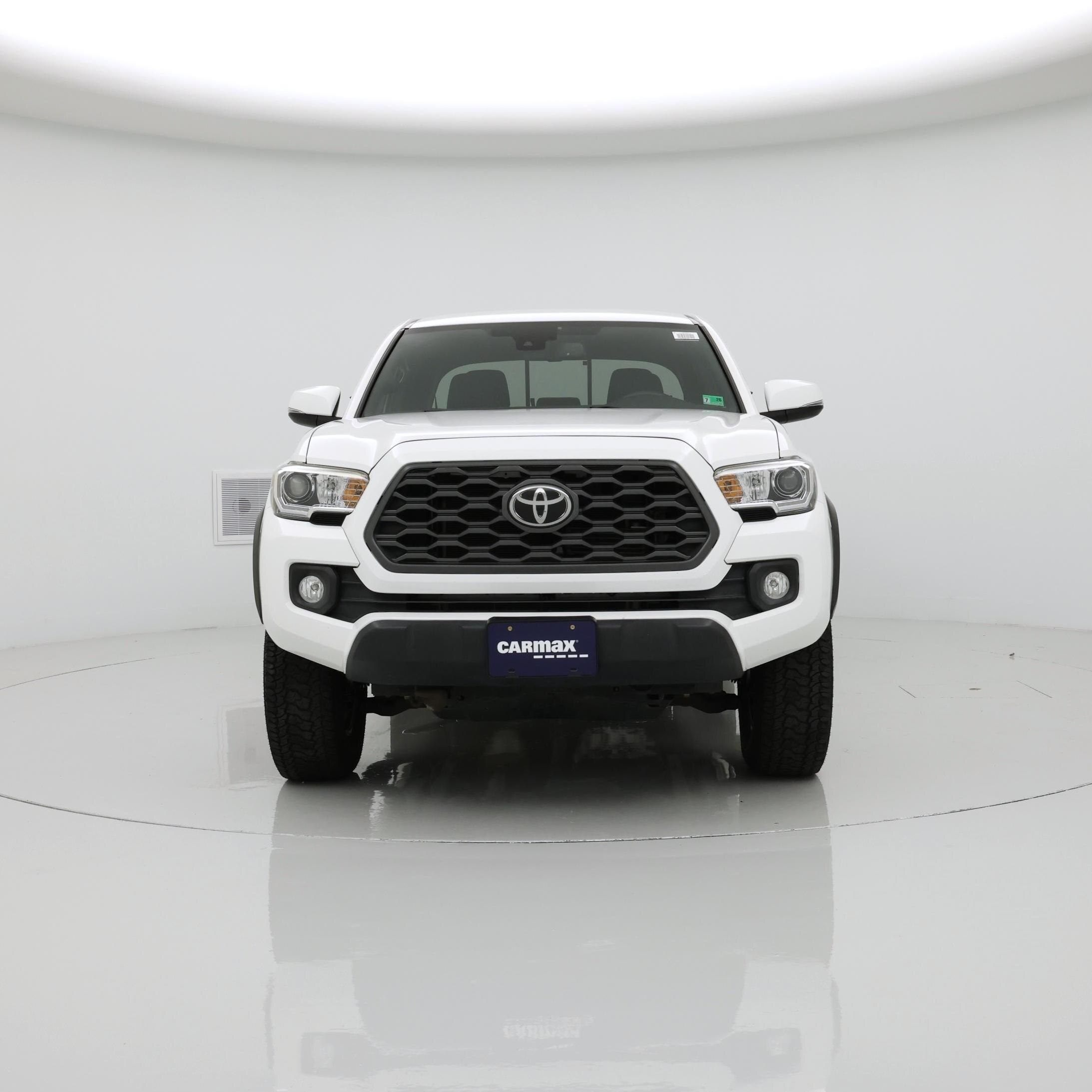 Thumbnail: 2020 Toyota Tacoma - 5