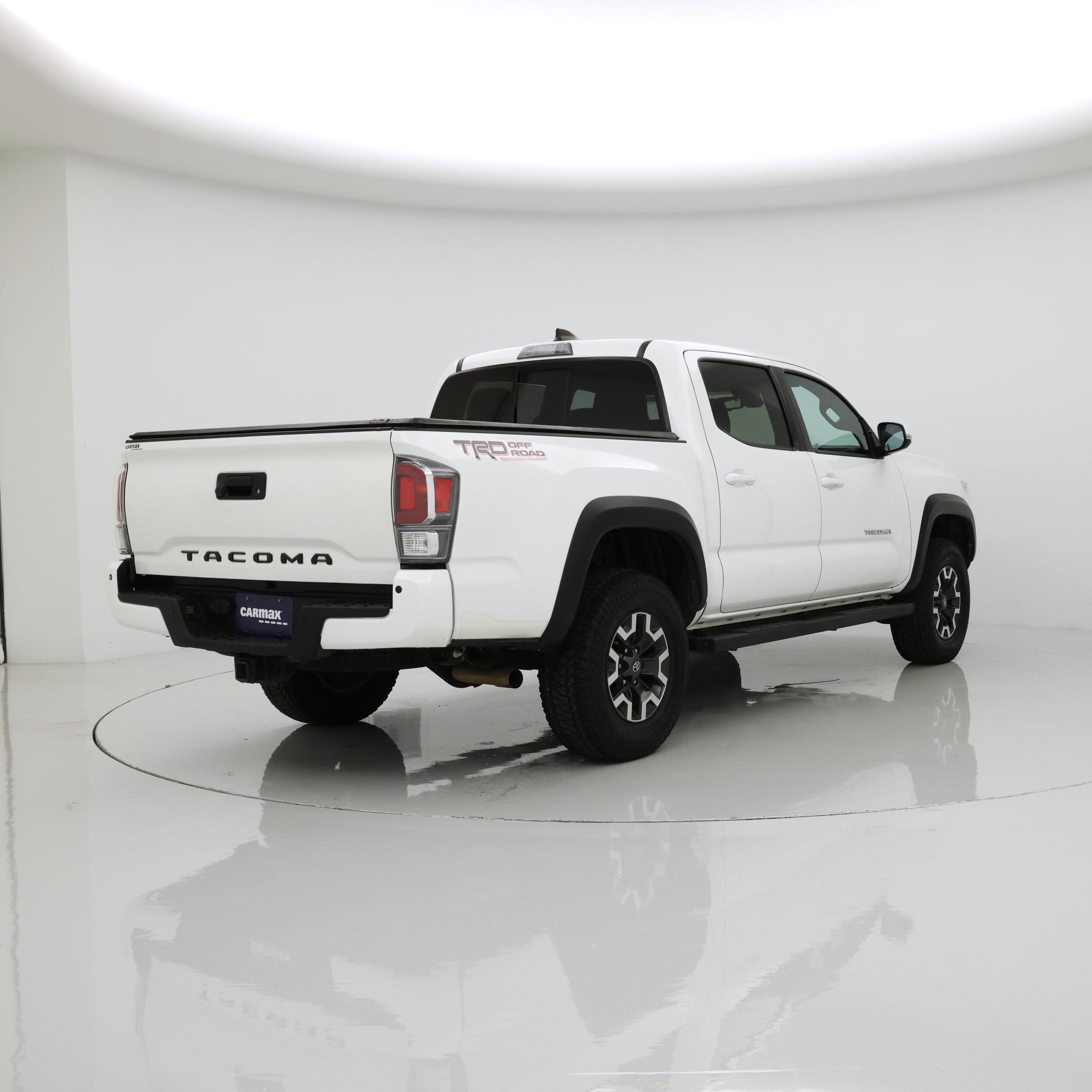 Thumbnail: 2020 Toyota Tacoma - 8