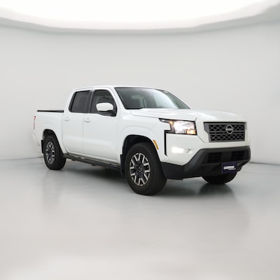 White 2023 Nissan Frontier SV