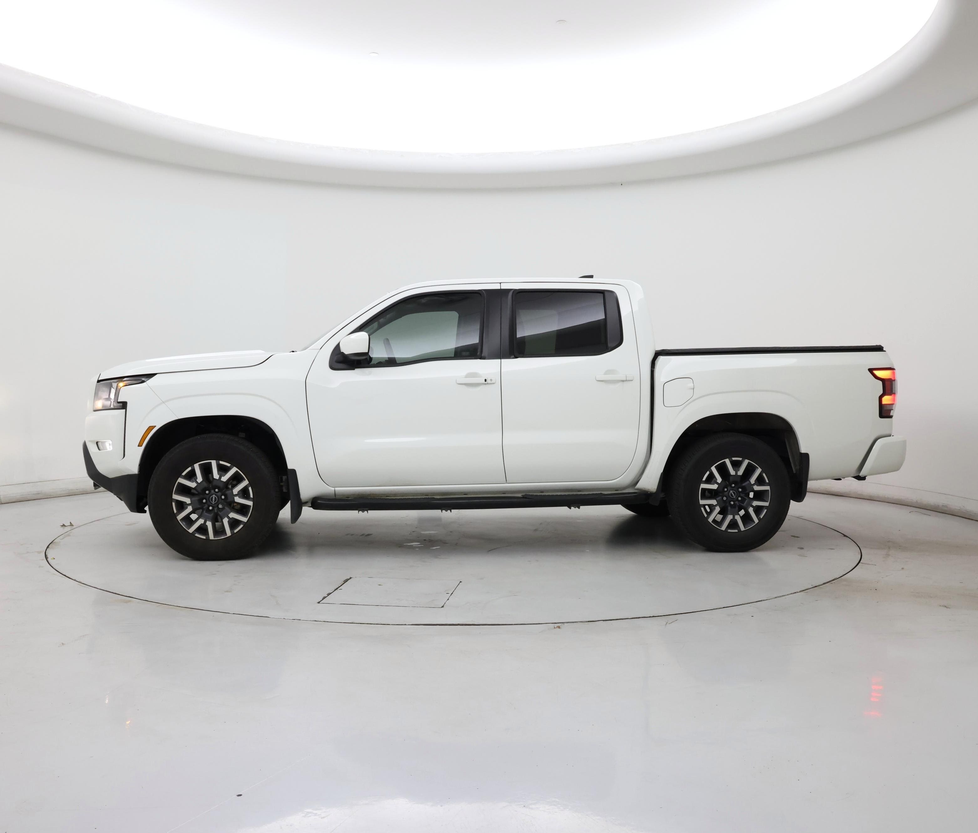 Thumbnail: 2023 Nissan Frontier - 3