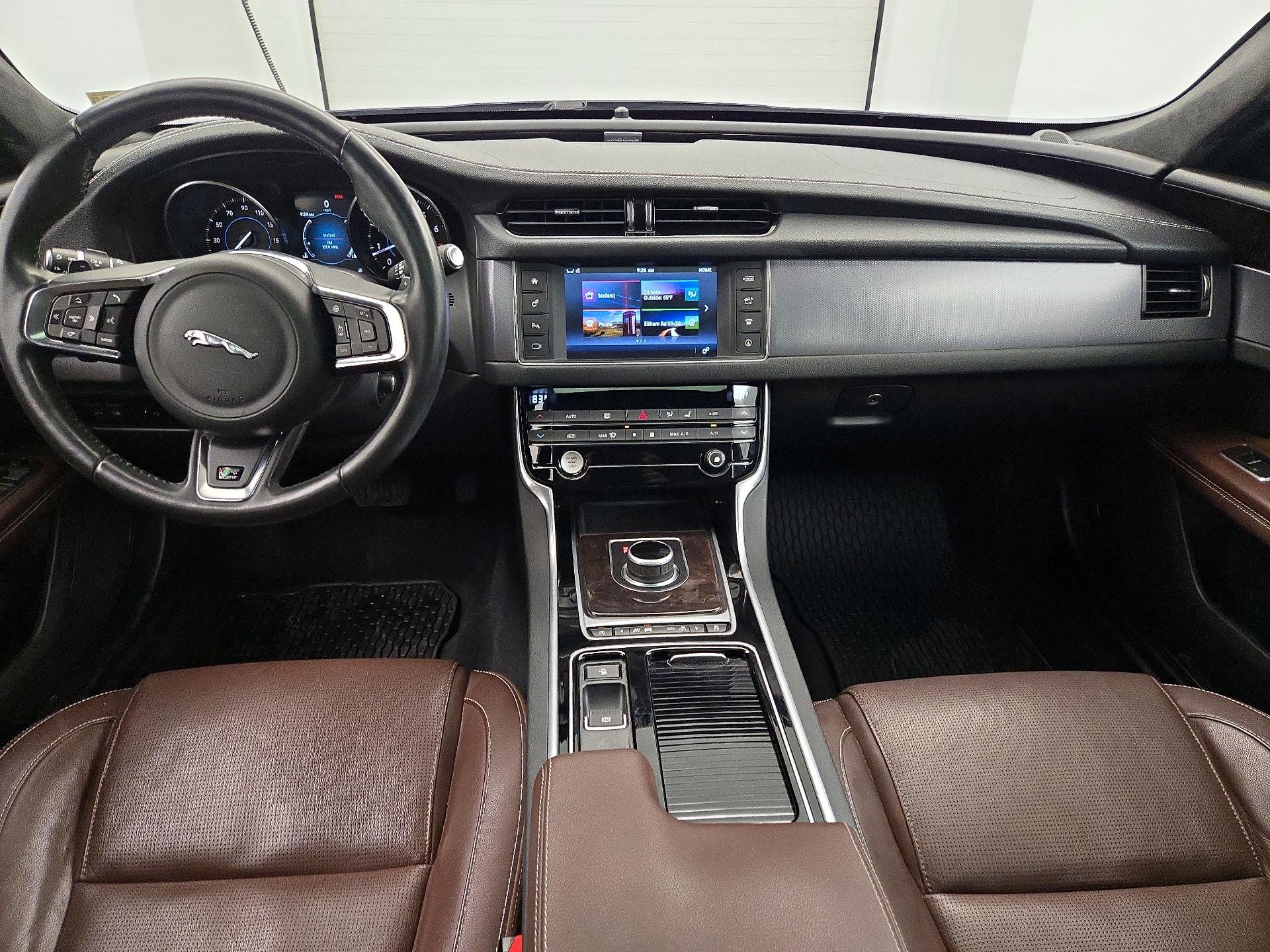 Thumbnail: 2017 Jaguar XF - 9