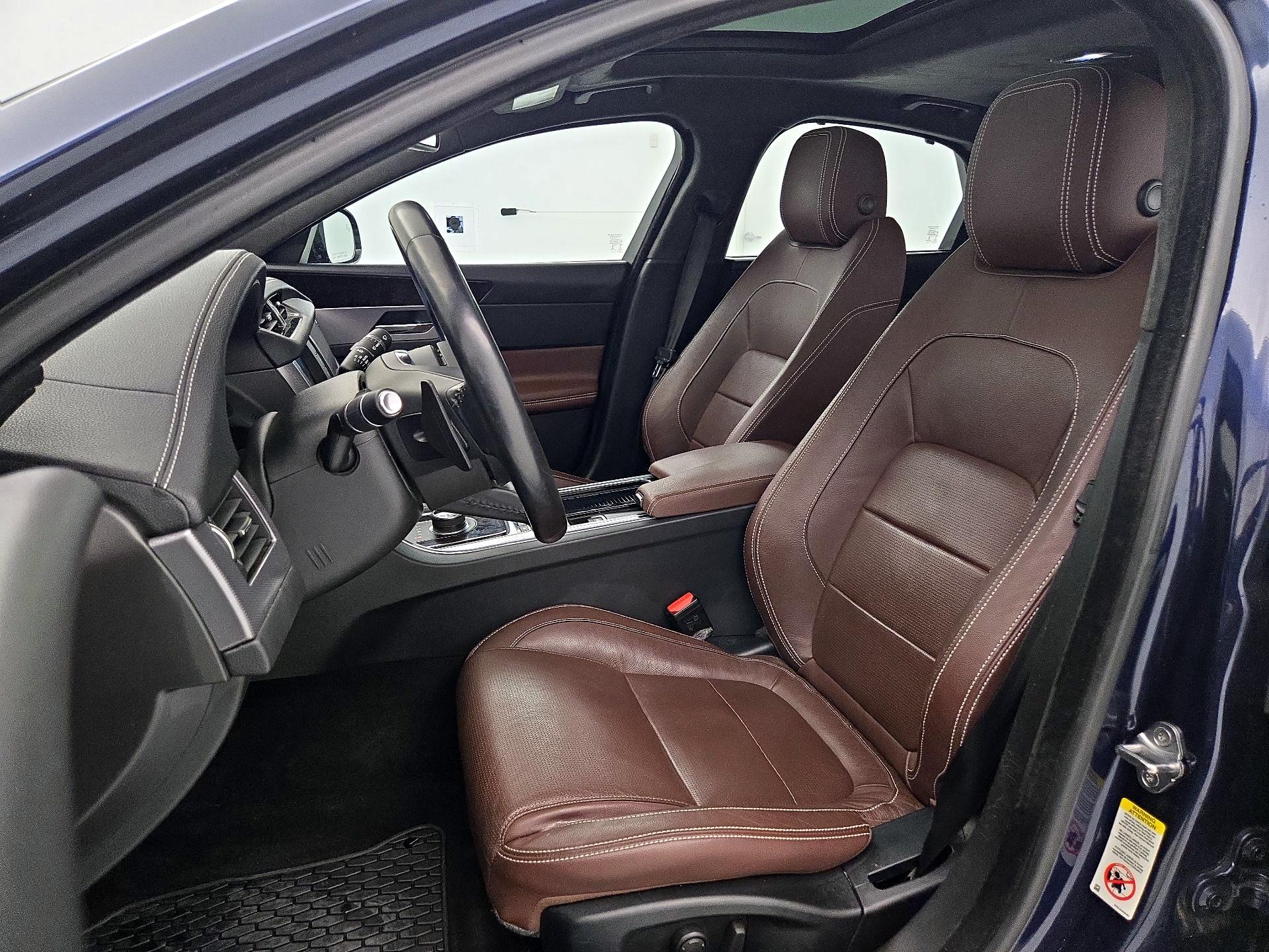 Thumbnail: 2017 Jaguar XF - 11