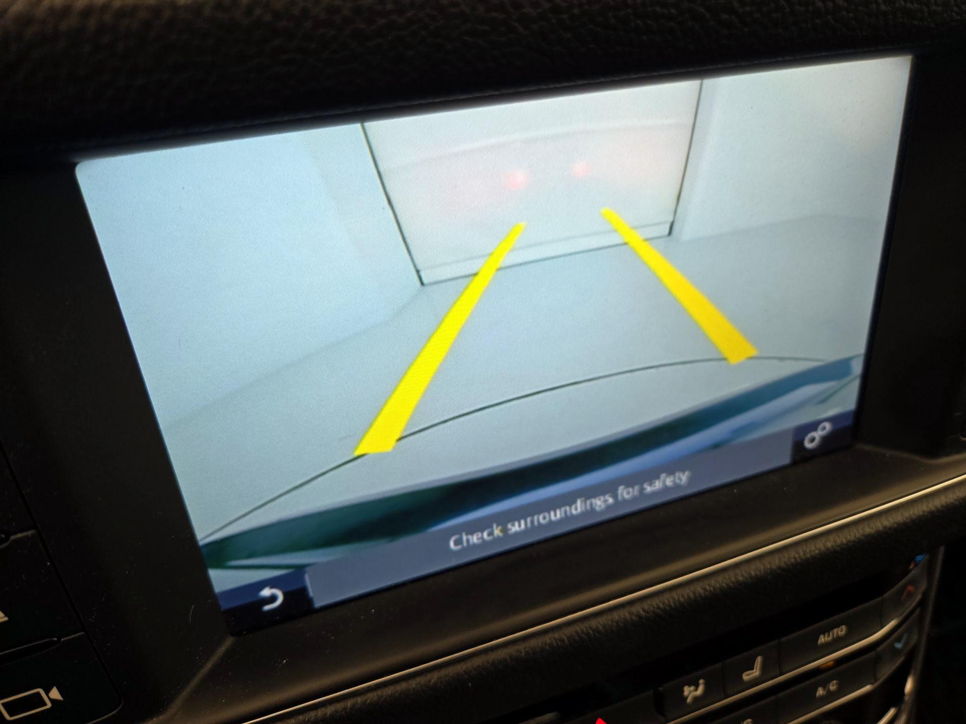 Thumbnail: 2017 Jaguar XF - 15