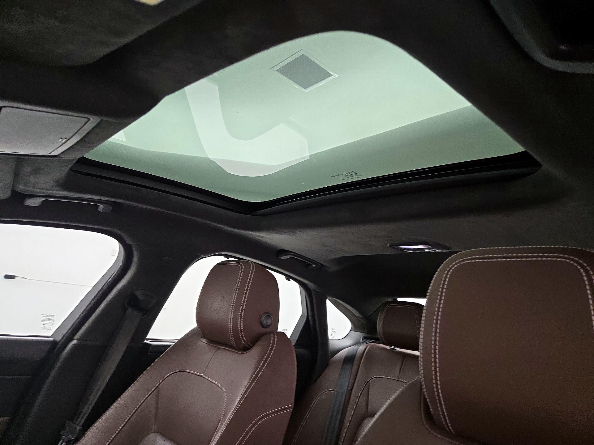 Thumbnail: 2017 Jaguar XF - 20