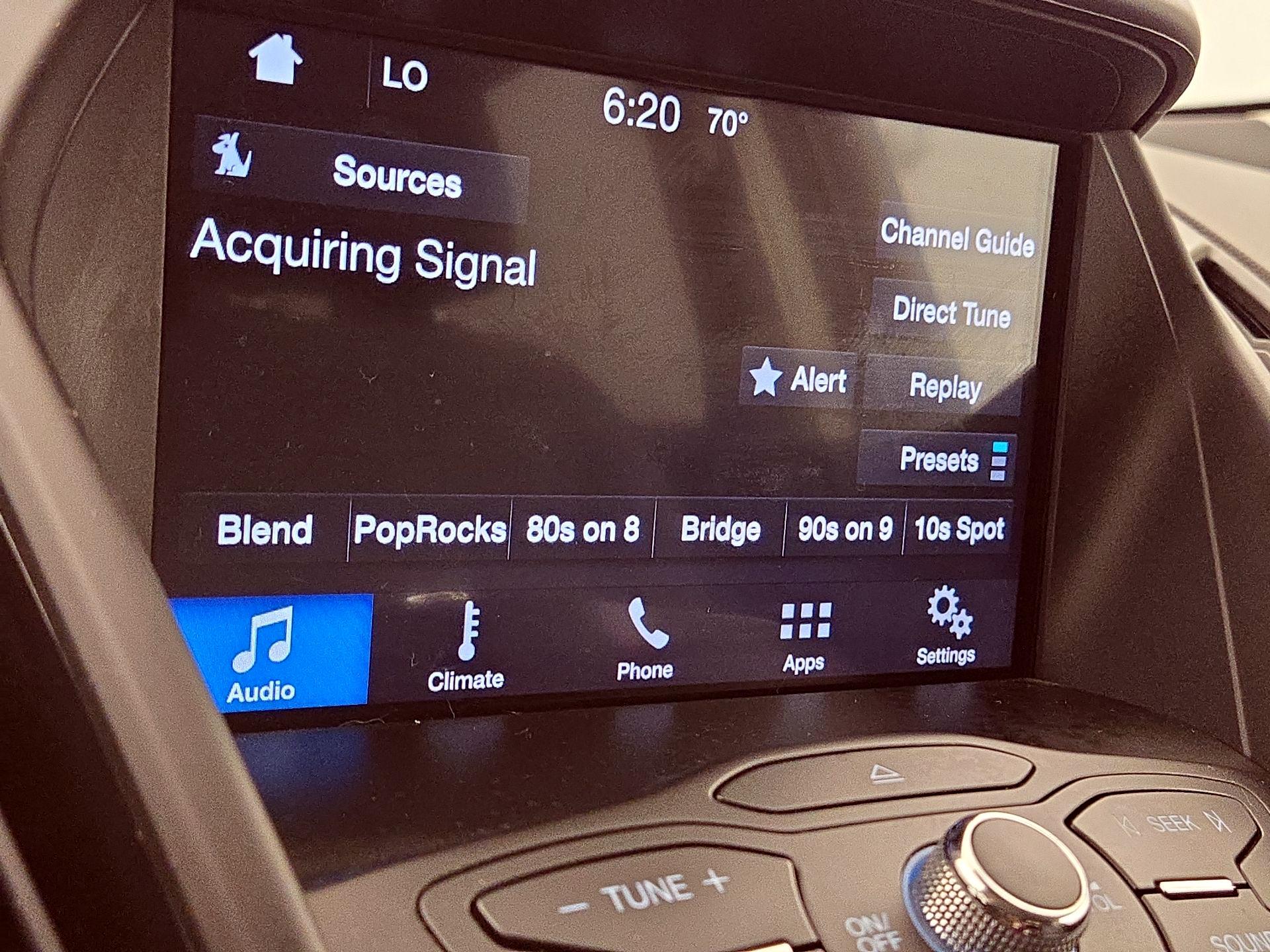 Thumbnail: 2016 Ford Escape - 15