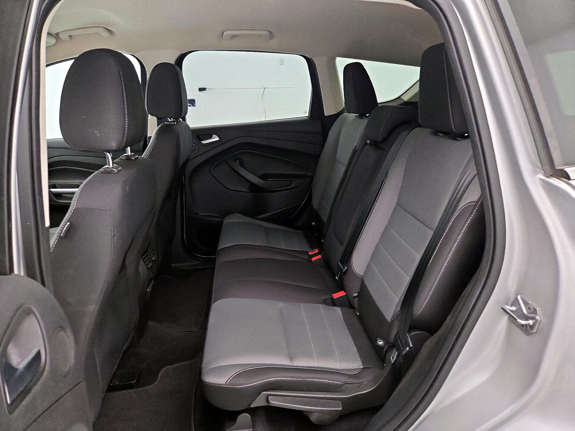 Thumbnail: 2016 Ford Escape - 19