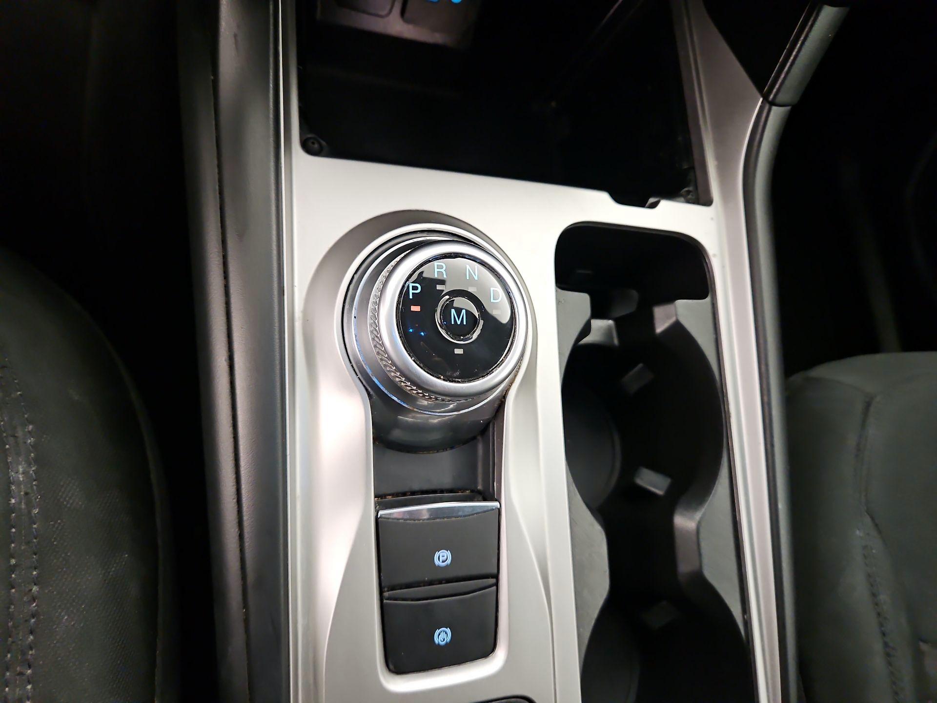 Thumbnail: 2020 Ford Explorer - 17