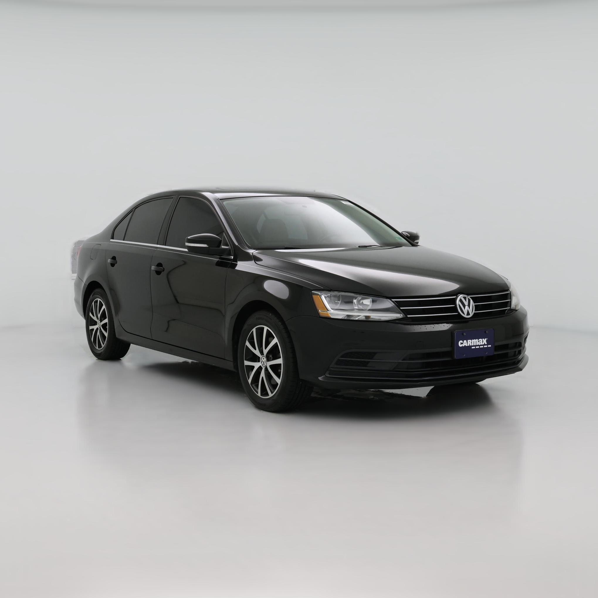 Thumbnail: 2017 Volkswagen Jetta - 1
