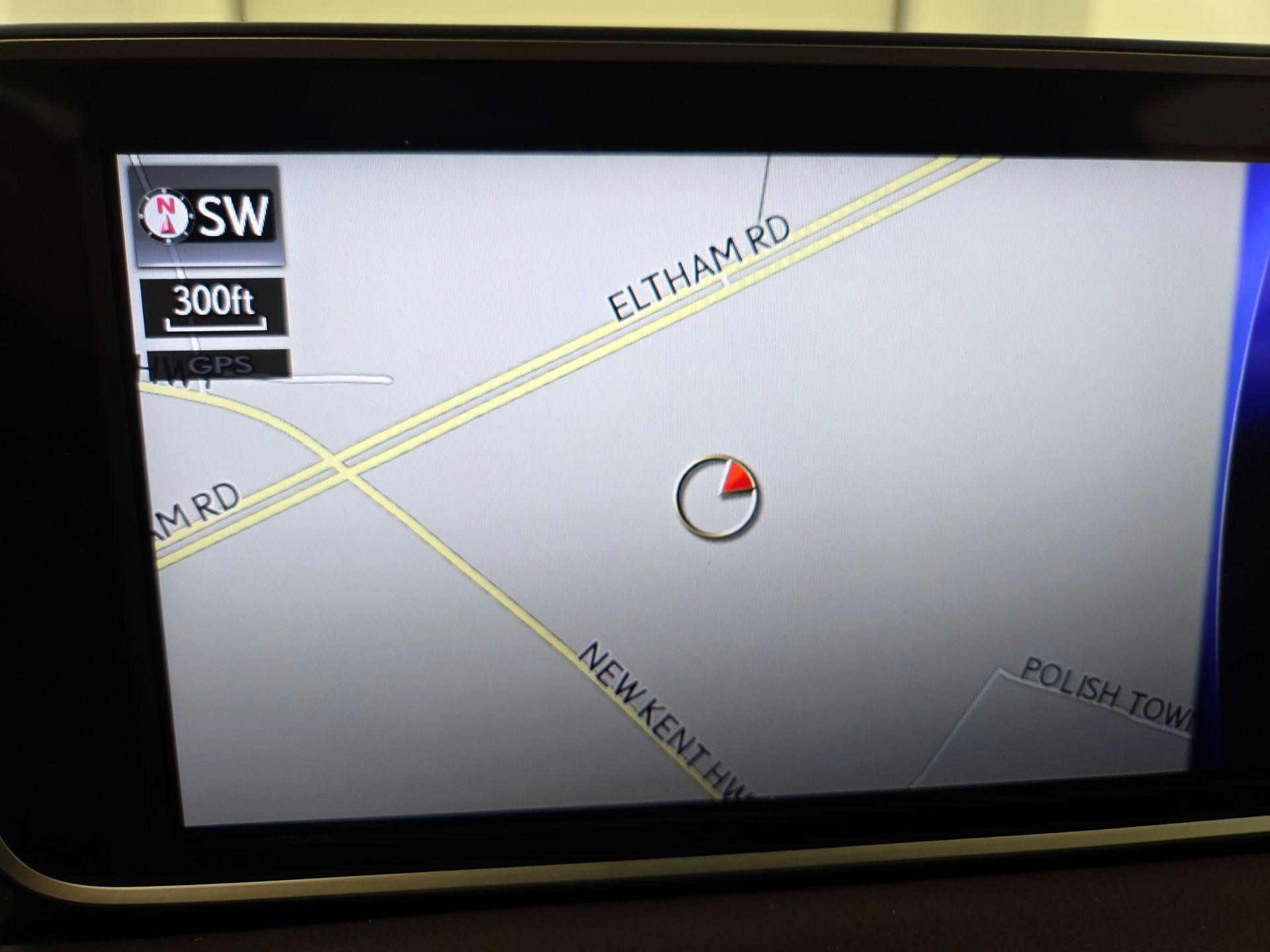 Thumbnail: 2017 Lexus RX - 14