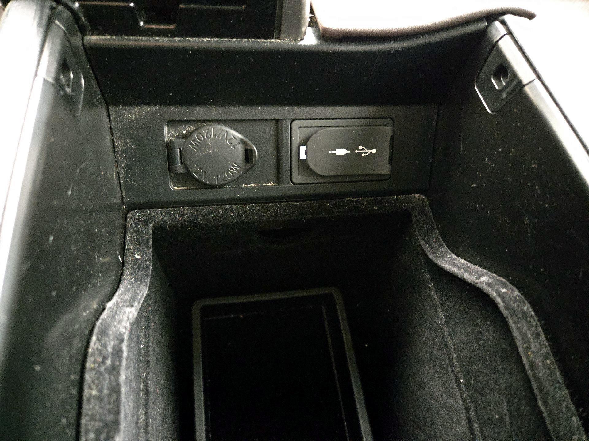 Thumbnail: 2017 Lexus RX - 19