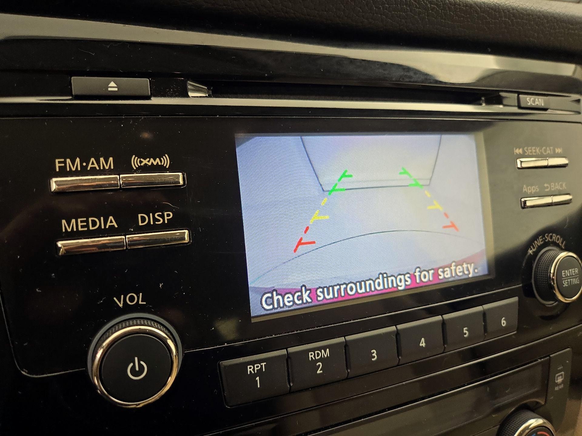 Thumbnail: 2015 Nissan Rogue - 14