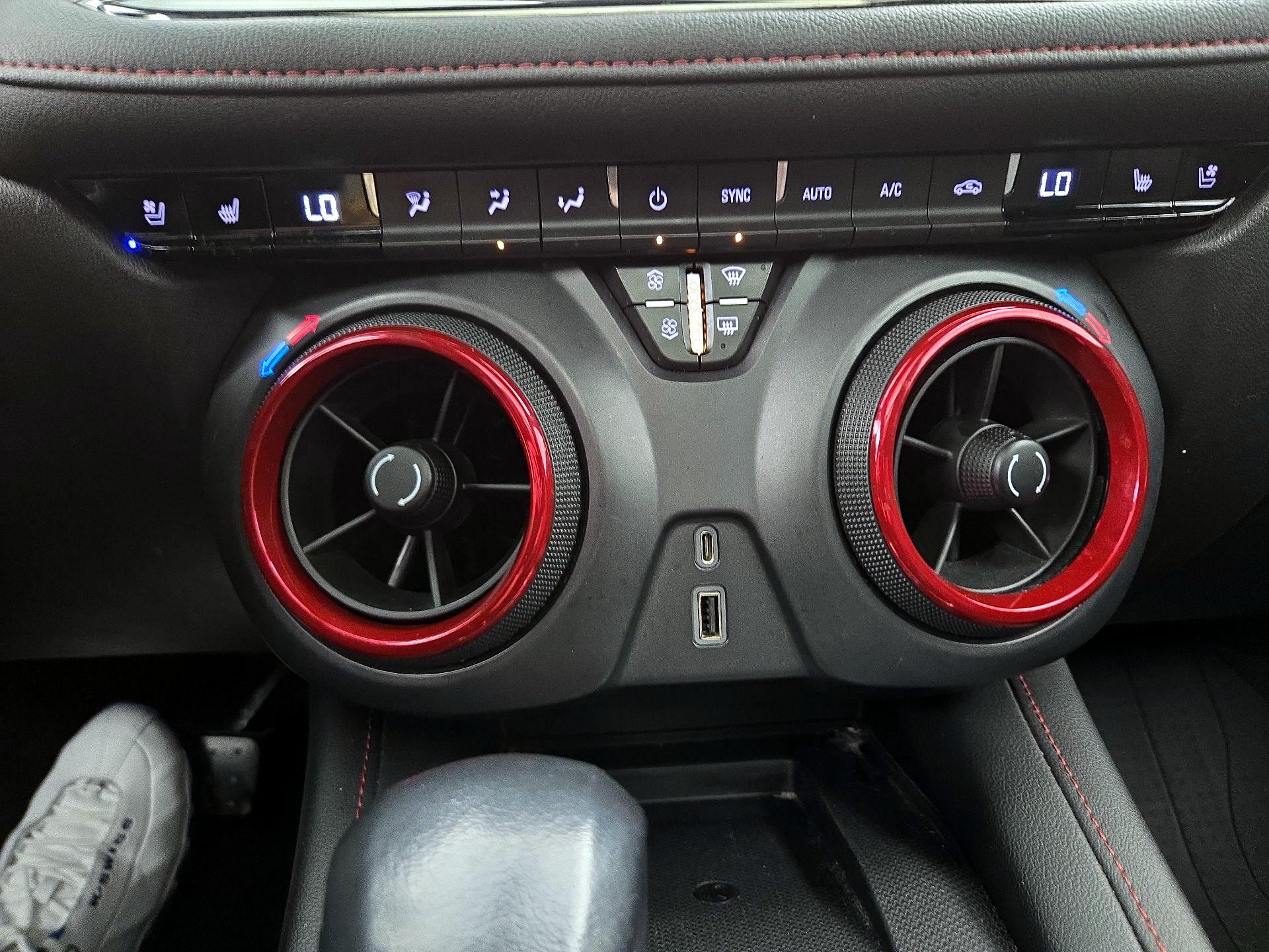 Thumbnail: 2020 Chevrolet Blazer - 17