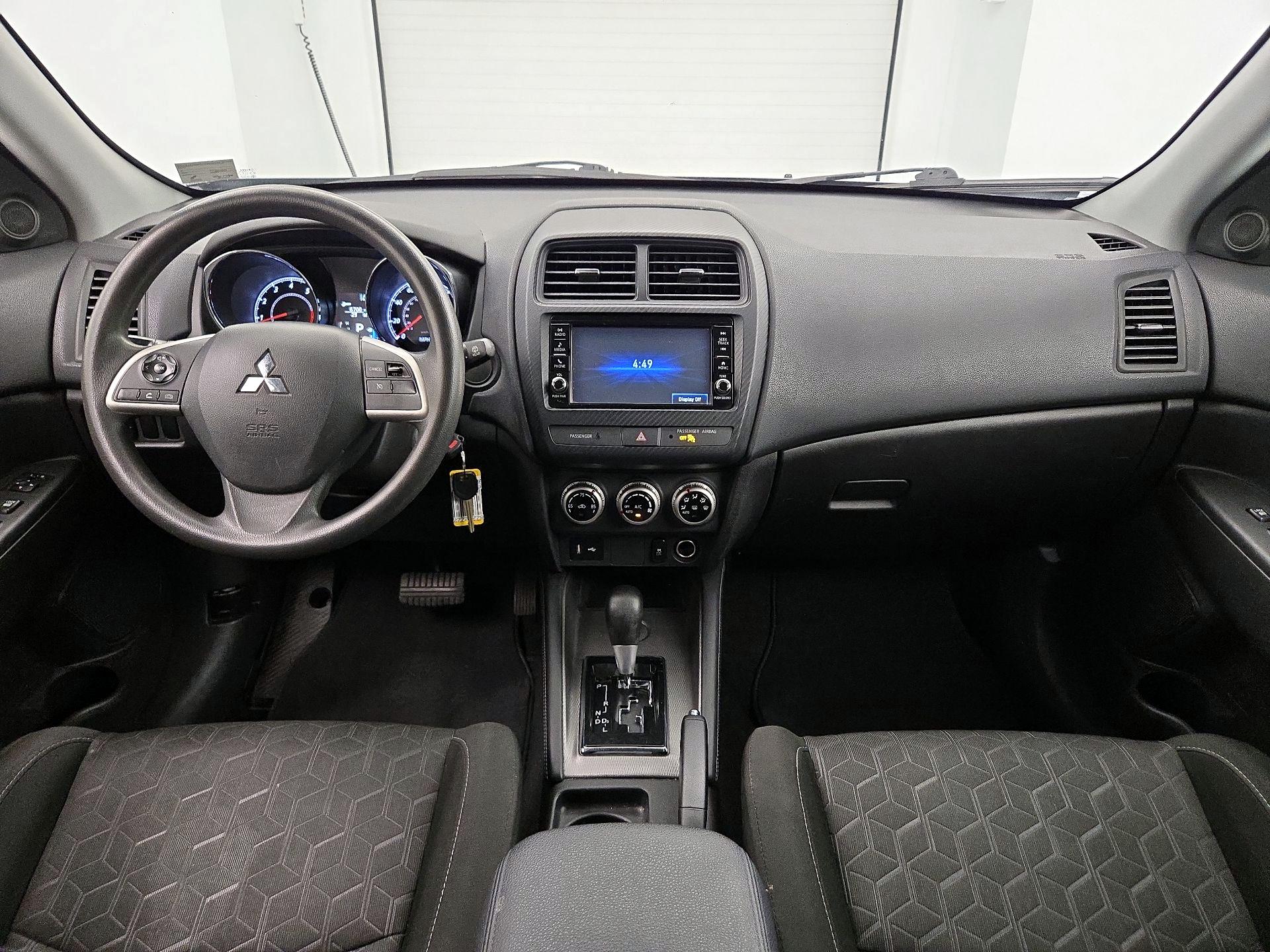 Thumbnail: 2021 Mitsubishi Outlander Sport - 9