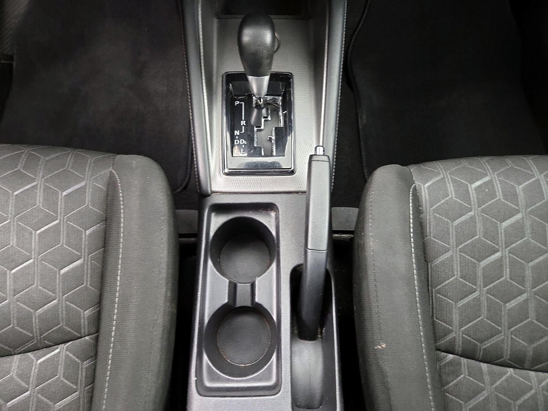 Thumbnail: 2021 Mitsubishi Outlander Sport - 17