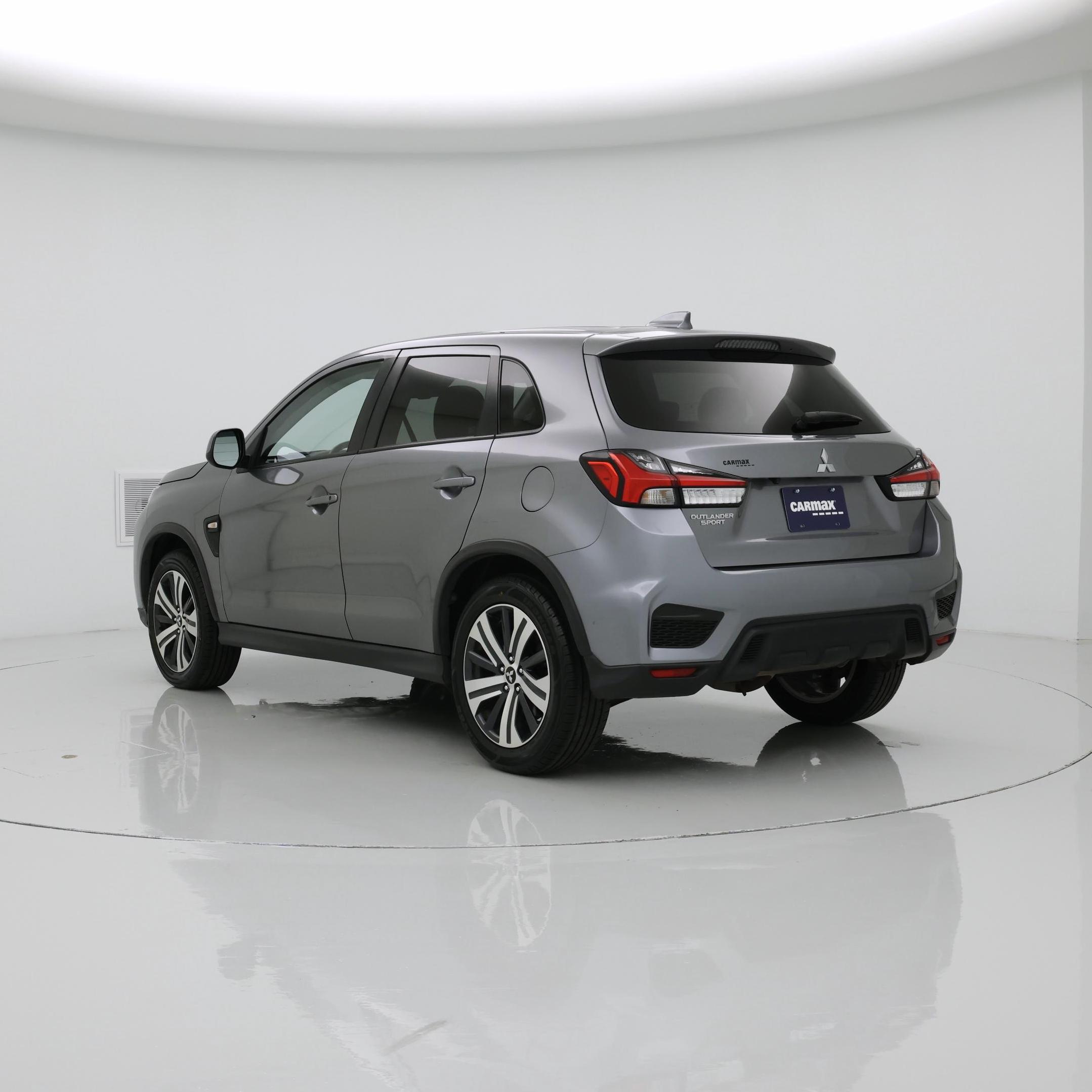 Thumbnail: 2021 Mitsubishi Outlander Sport - 2