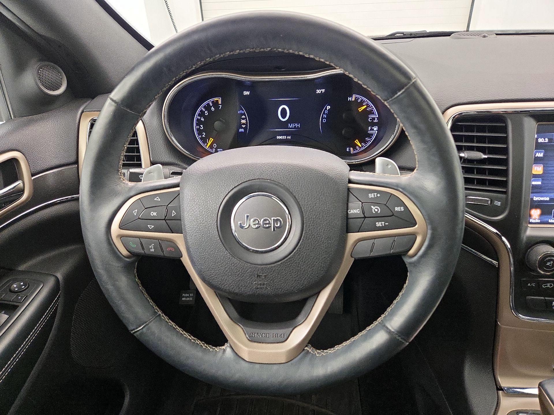 Thumbnail: 2017 Jeep Grand Cherokee - 10