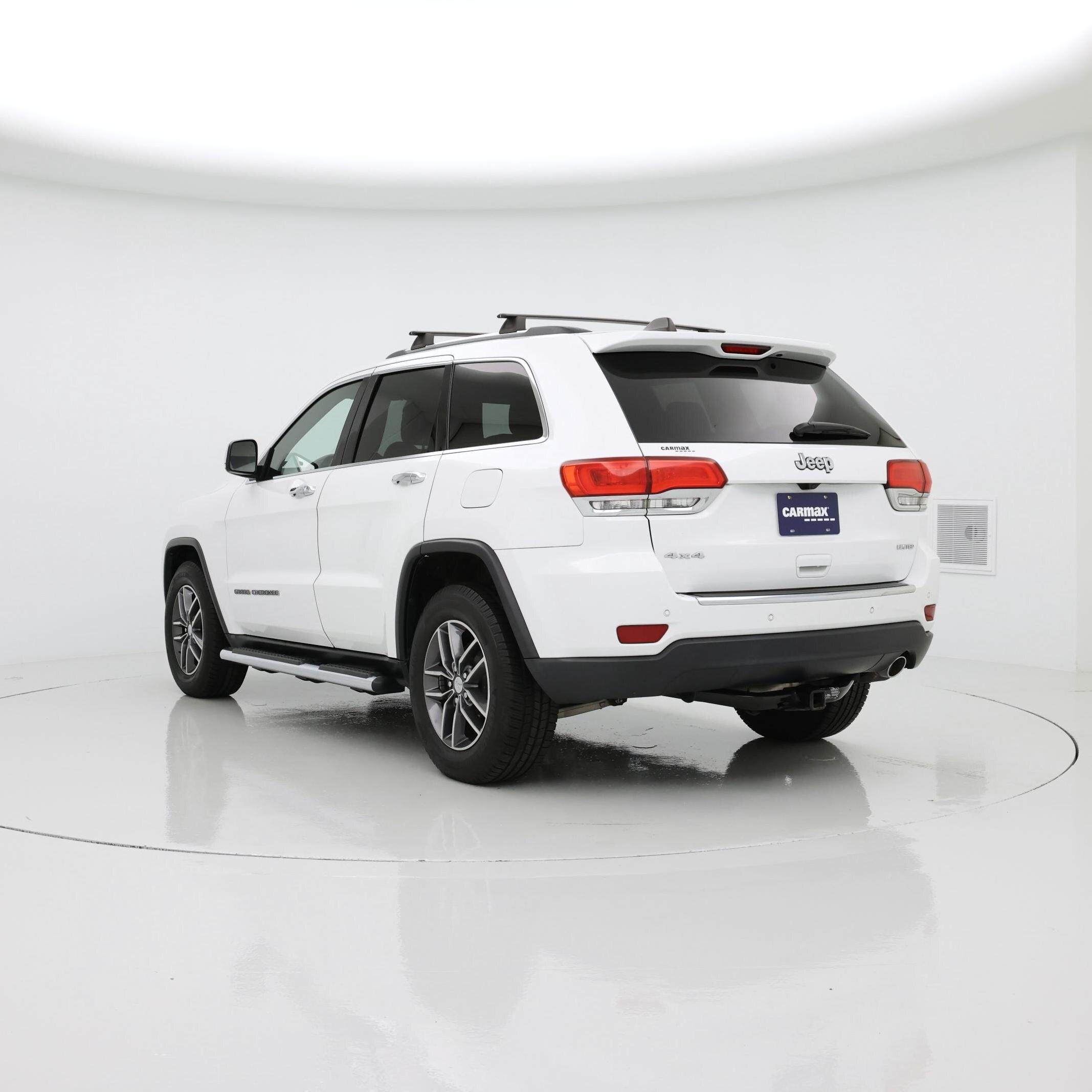 Thumbnail: 2017 Jeep Grand Cherokee - 2