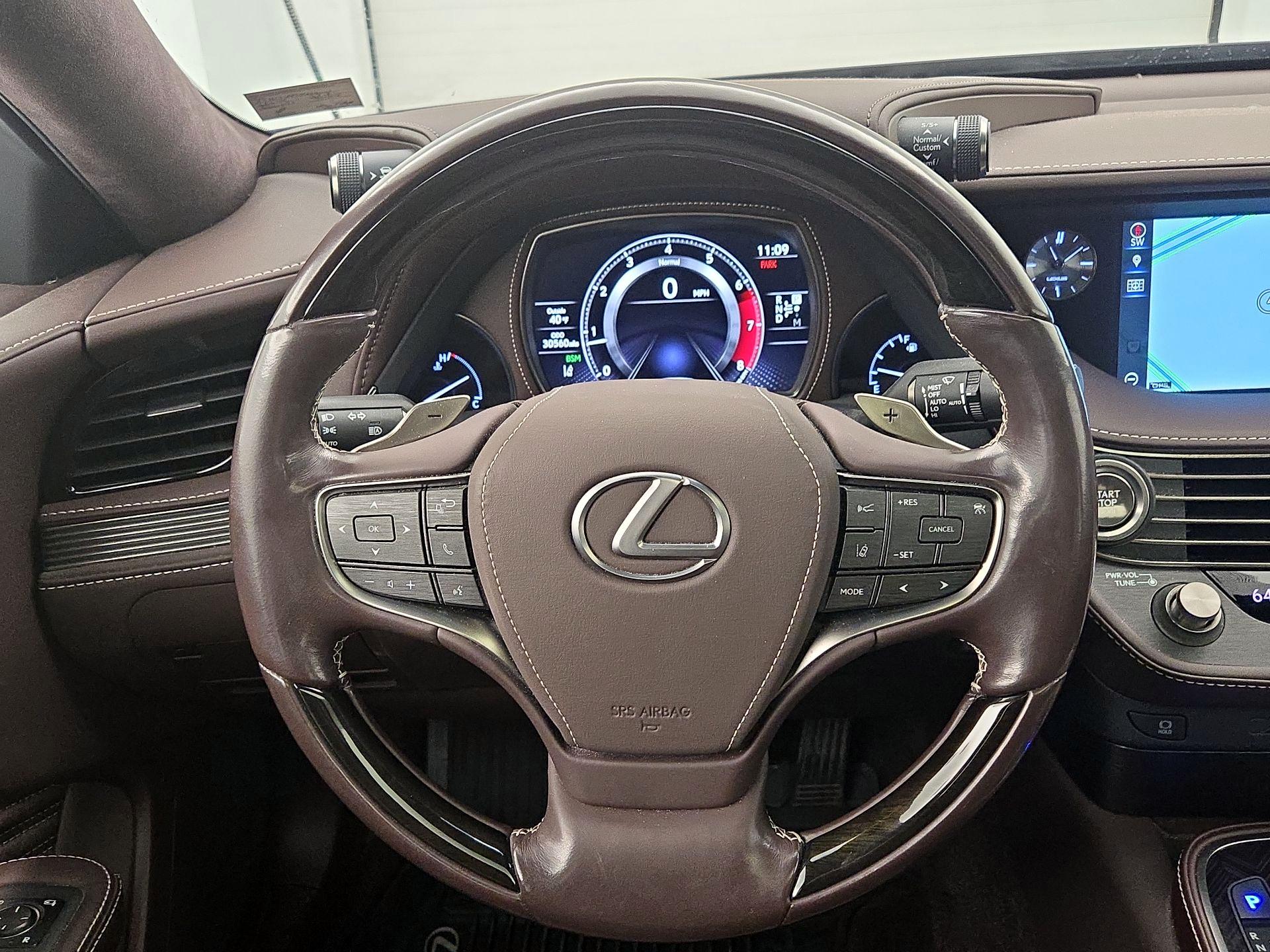 Thumbnail: 2018 Lexus LS - 10