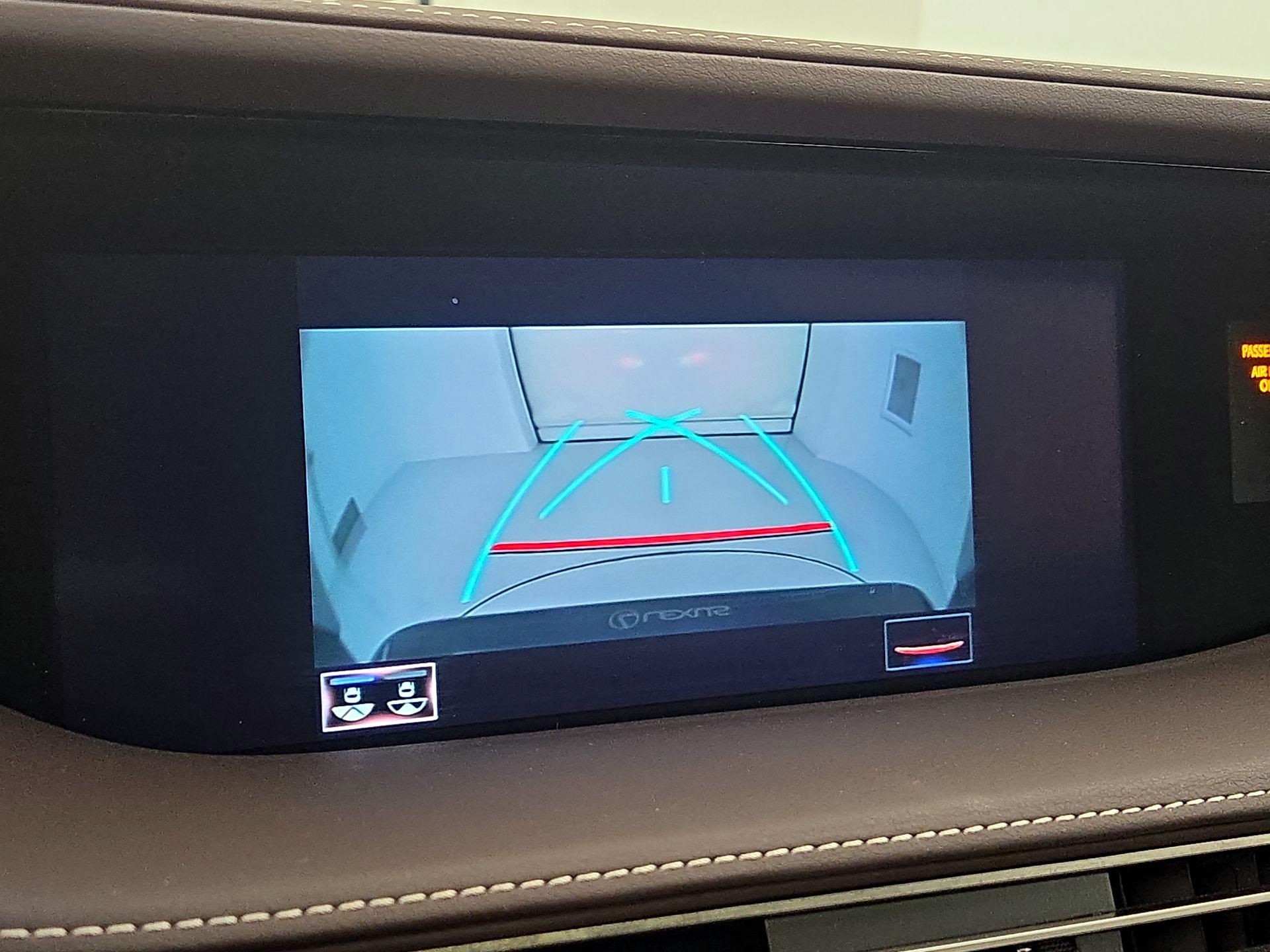 Thumbnail: 2018 Lexus LS - 15