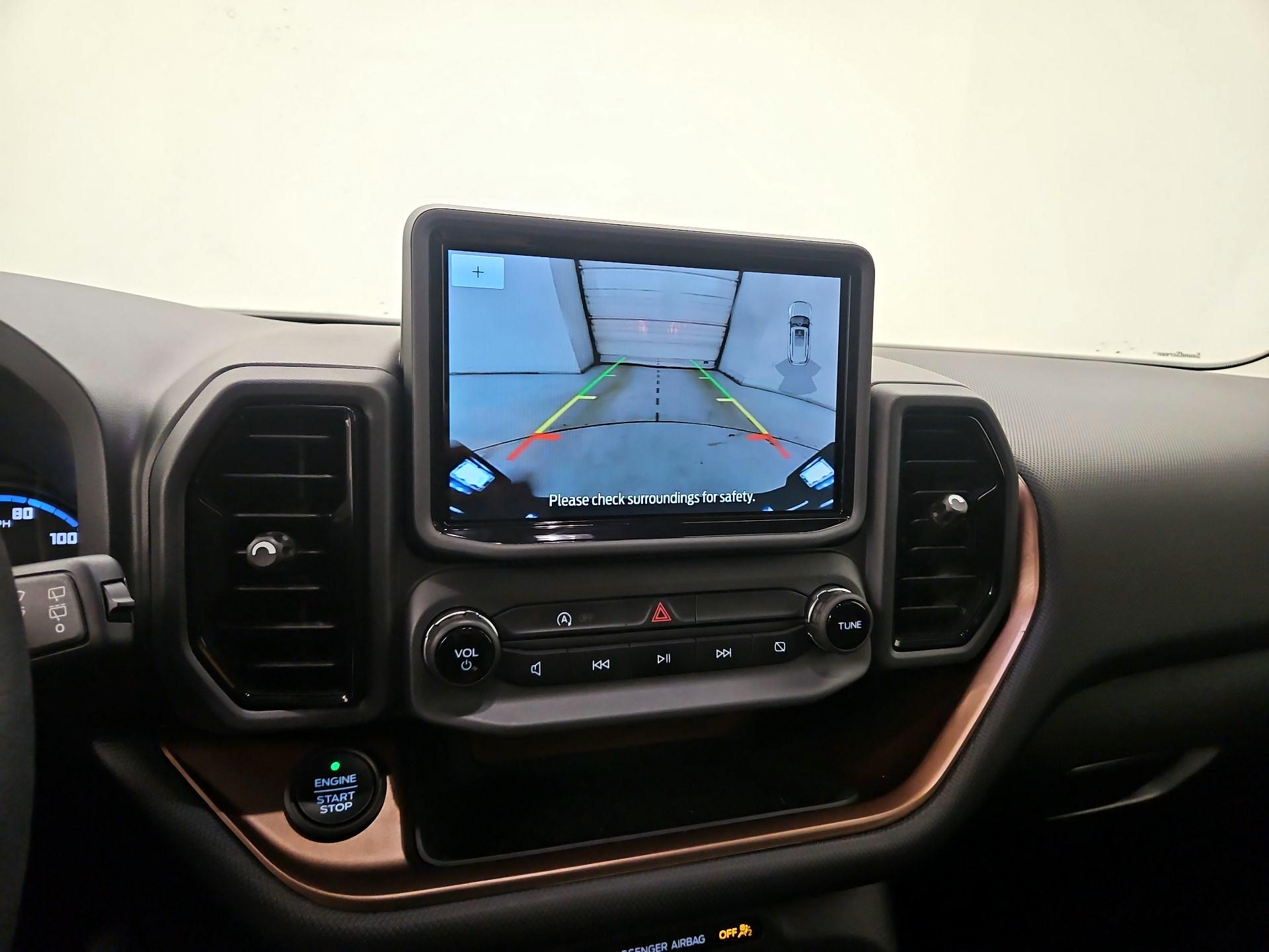 Thumbnail: 2021 Ford Bronco Sport - 14