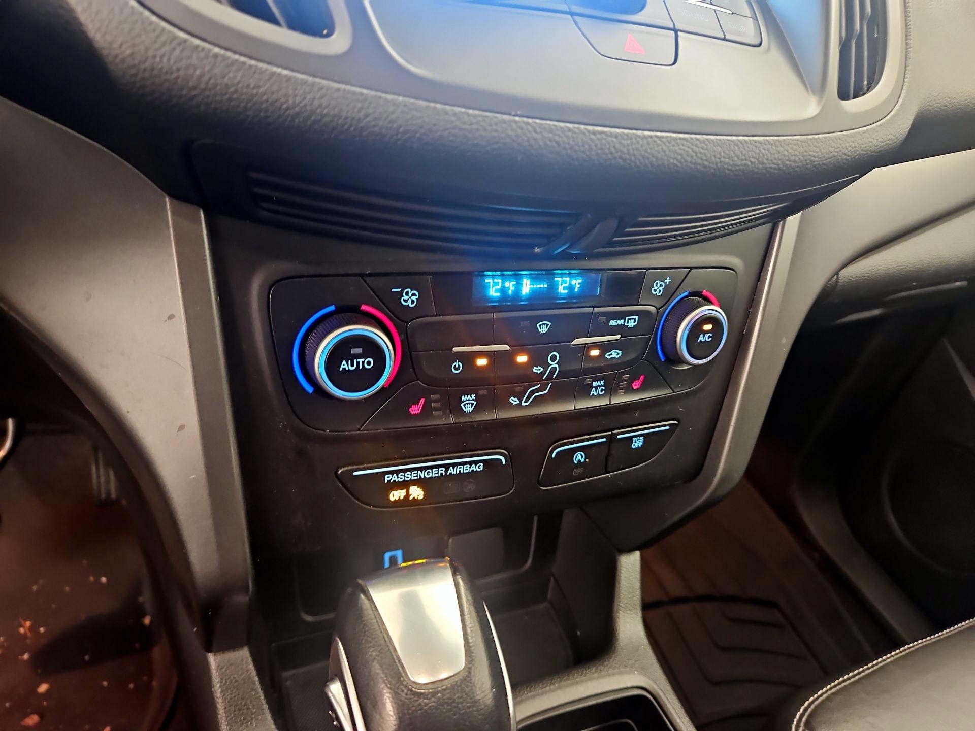 Thumbnail: 2018 Ford Escape - 17