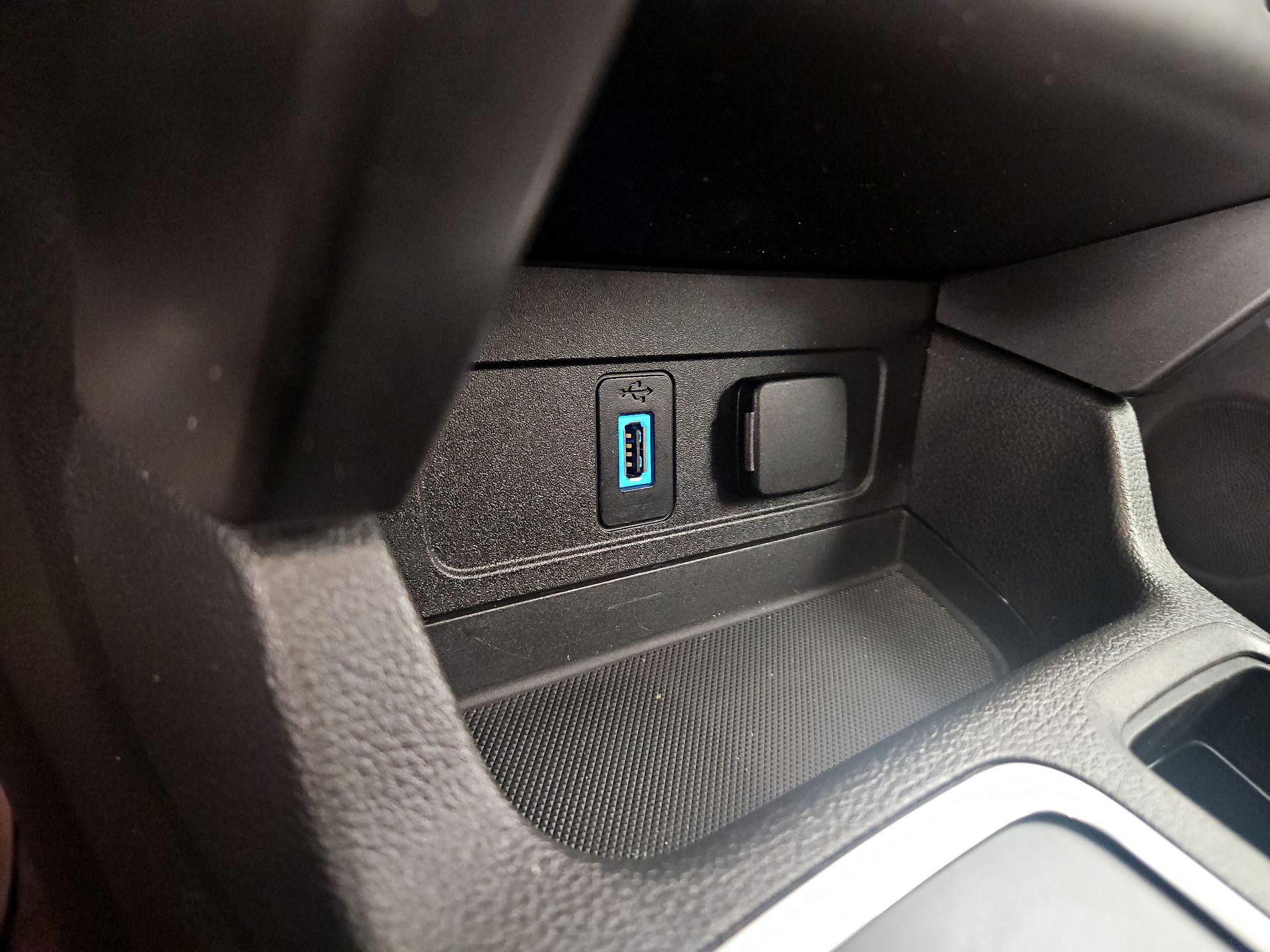 Thumbnail: 2018 Ford Escape - 19