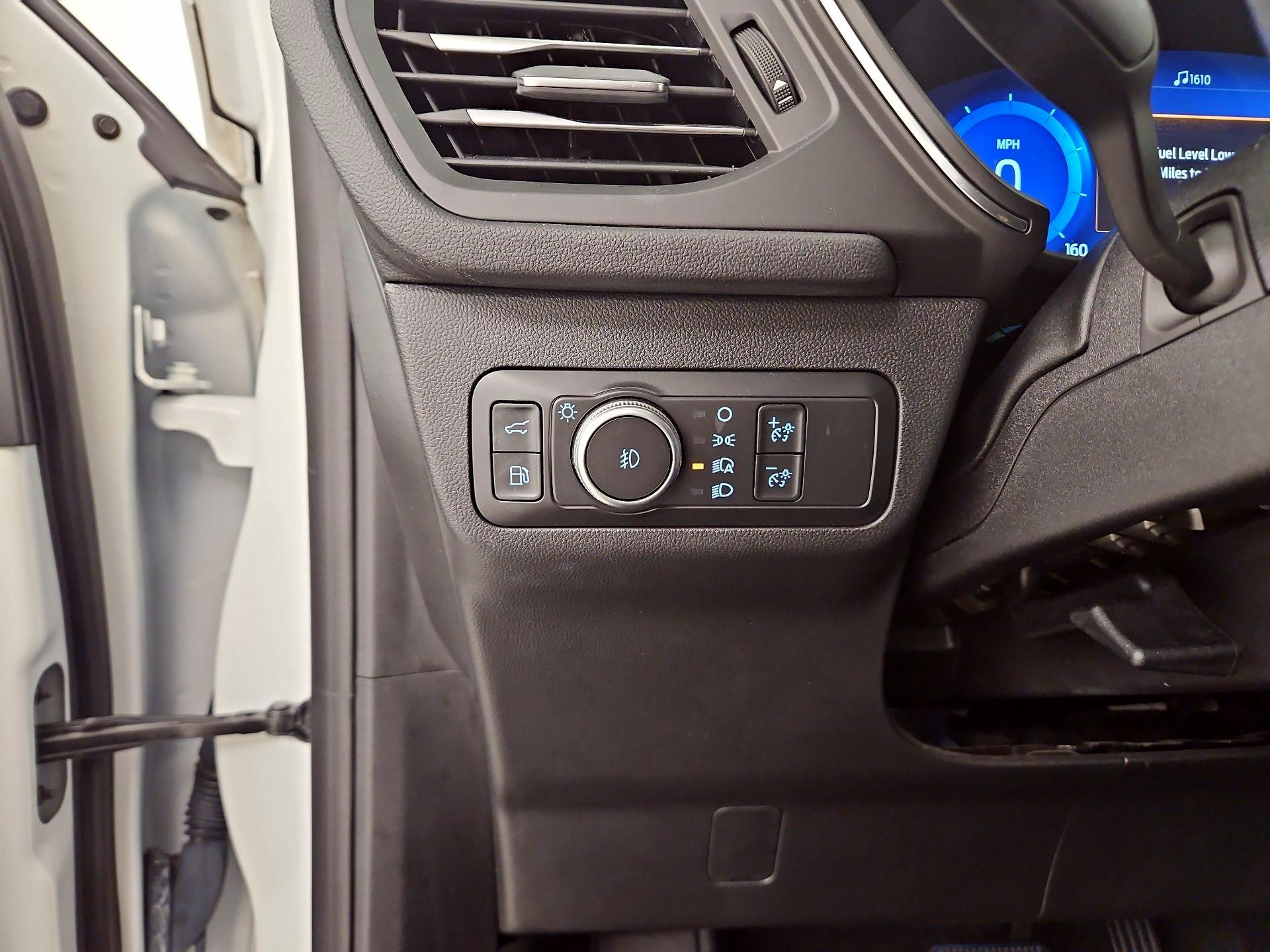 Thumbnail: 2021 Ford Escape - 13