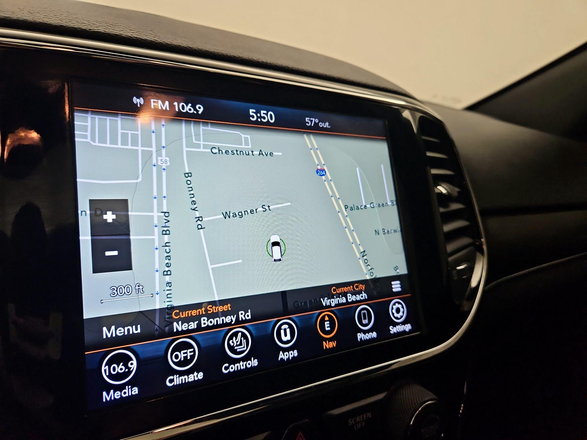 Thumbnail: 2020 Jeep Grand Cherokee - 14