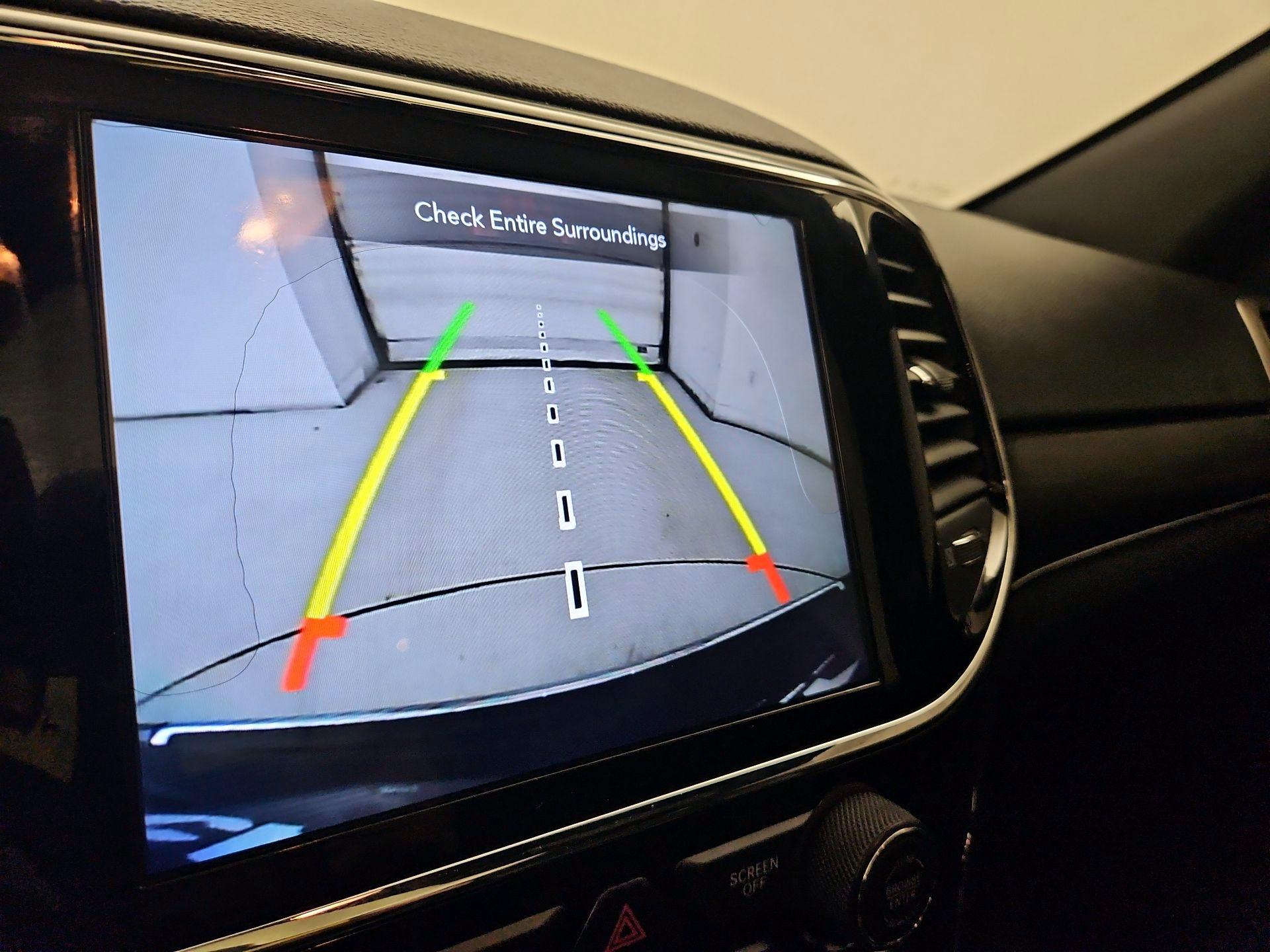 Thumbnail: 2020 Jeep Grand Cherokee - 15