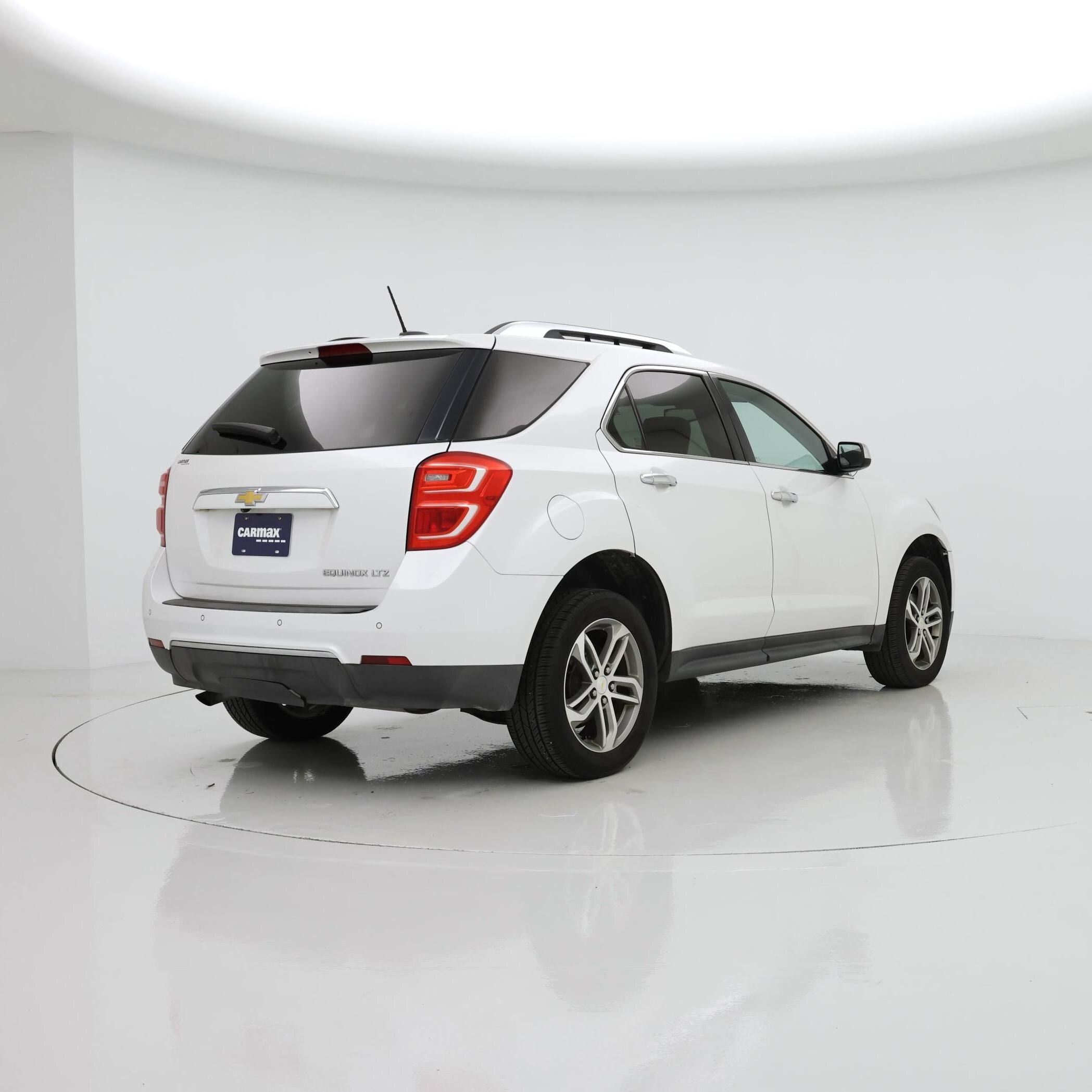 Thumbnail: 2016 Chevrolet Equinox - 8