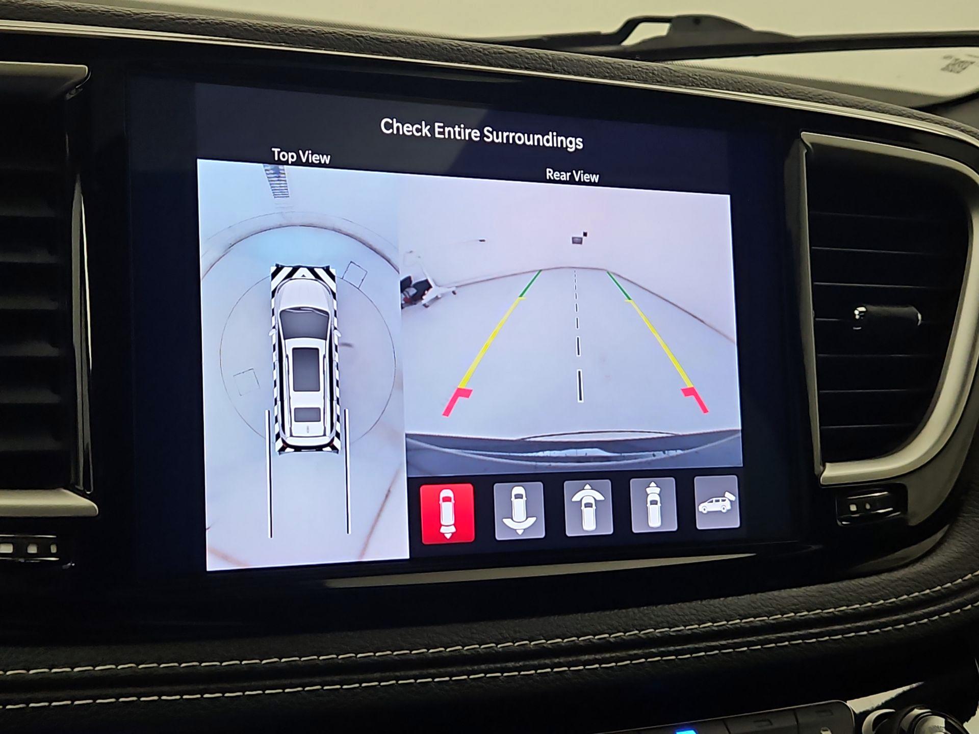 Thumbnail: 2024 Chrysler Pacifica - 14