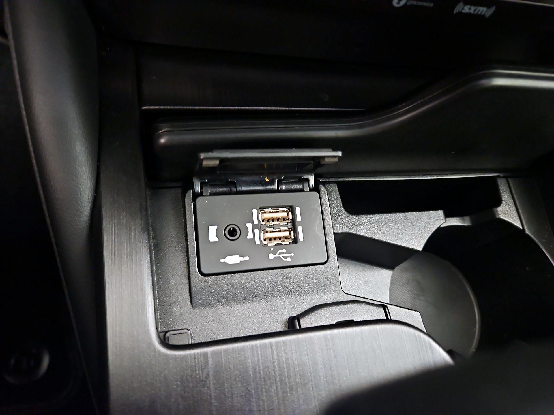 Thumbnail: 2022 Lexus ES - 18