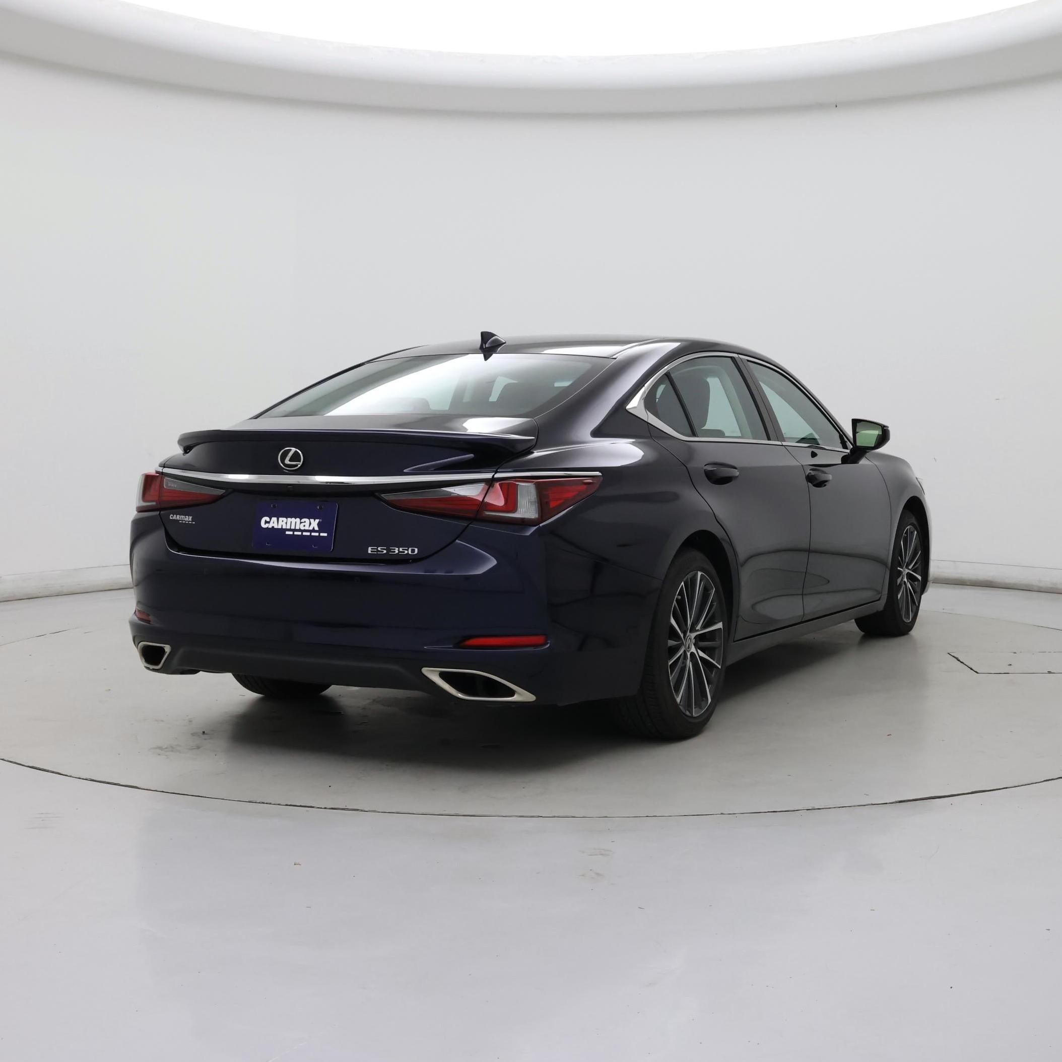 Thumbnail: 2022 Lexus ES - 8