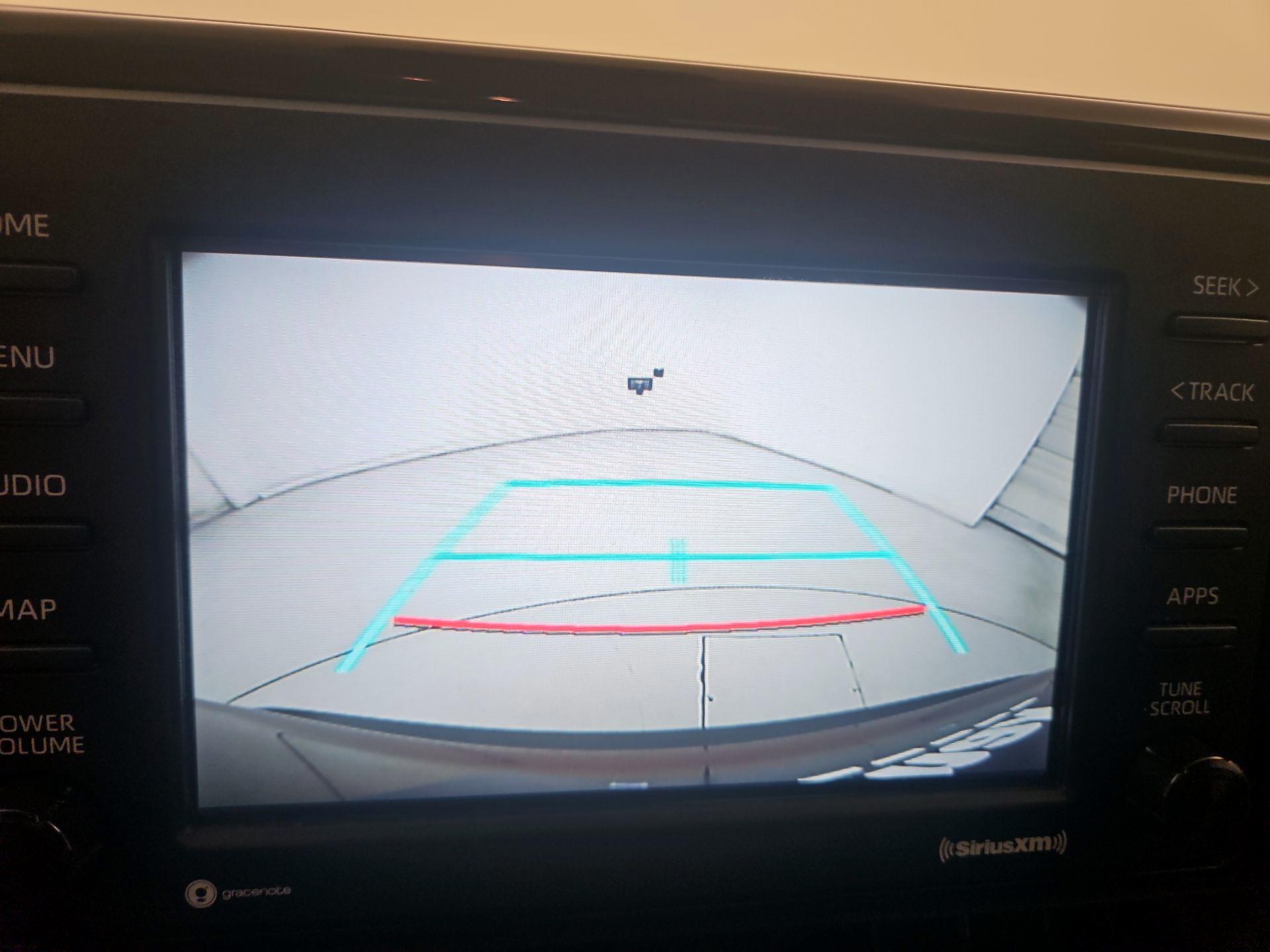 Thumbnail: 2021 Toyota RAV4 - 14