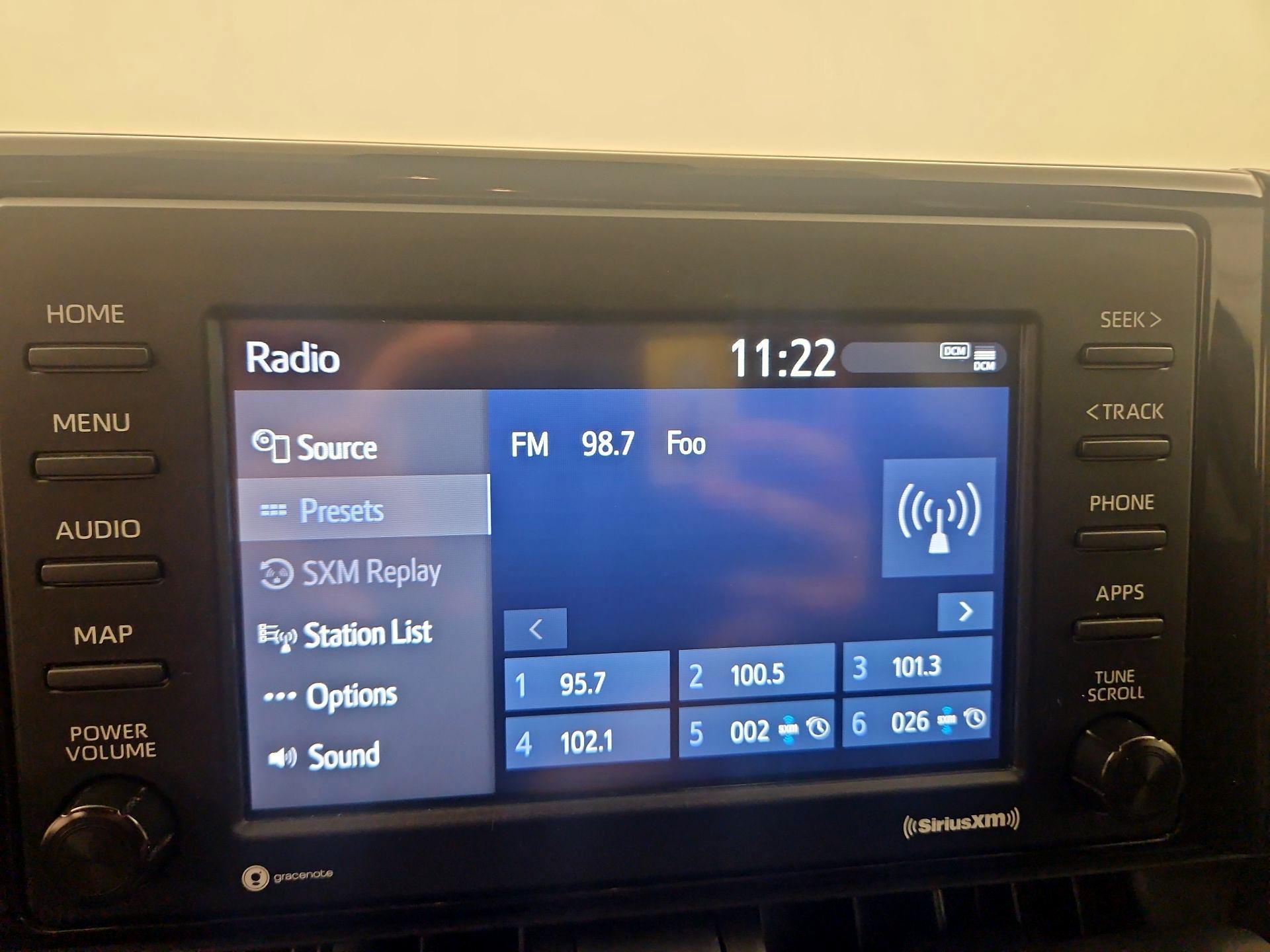 Thumbnail: 2021 Toyota RAV4 - 15